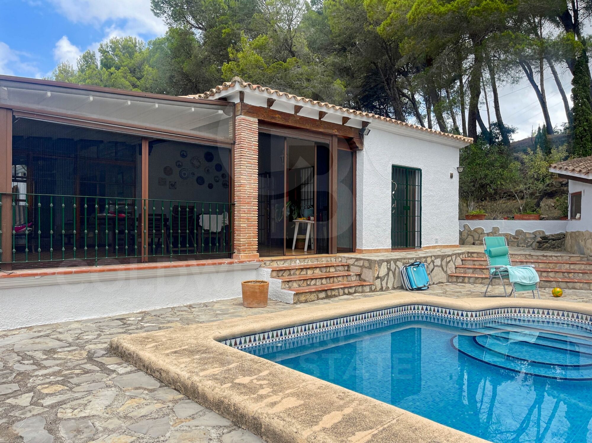 5Bed country house with infinite views. Near the Golf Club