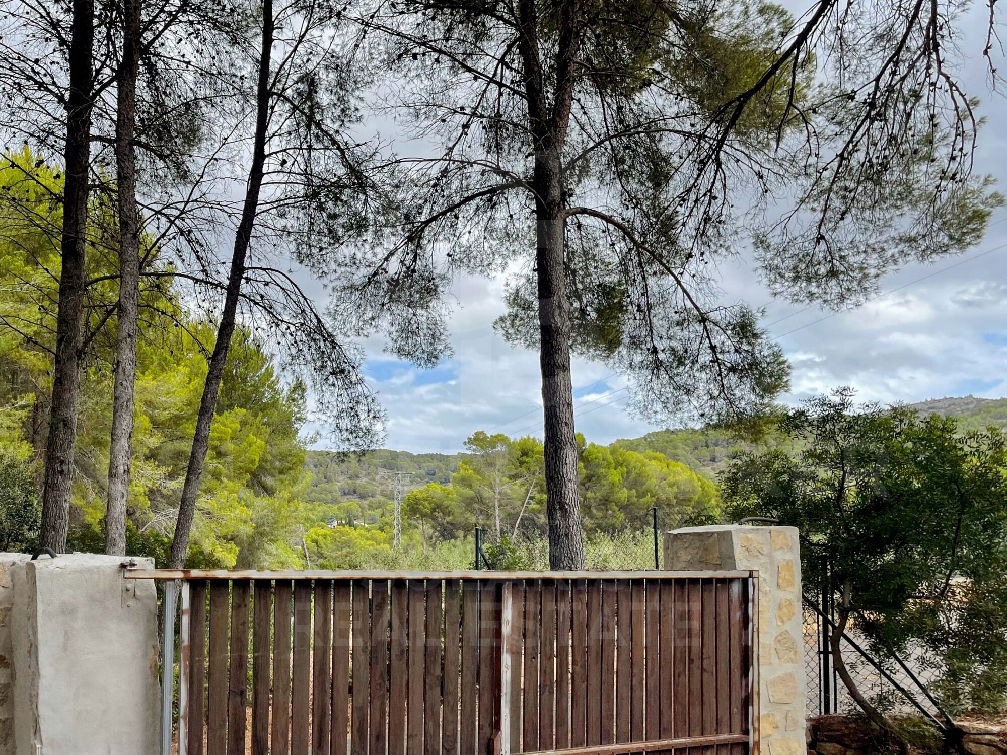 5Bed country house with infinite views. Near the Golf Club