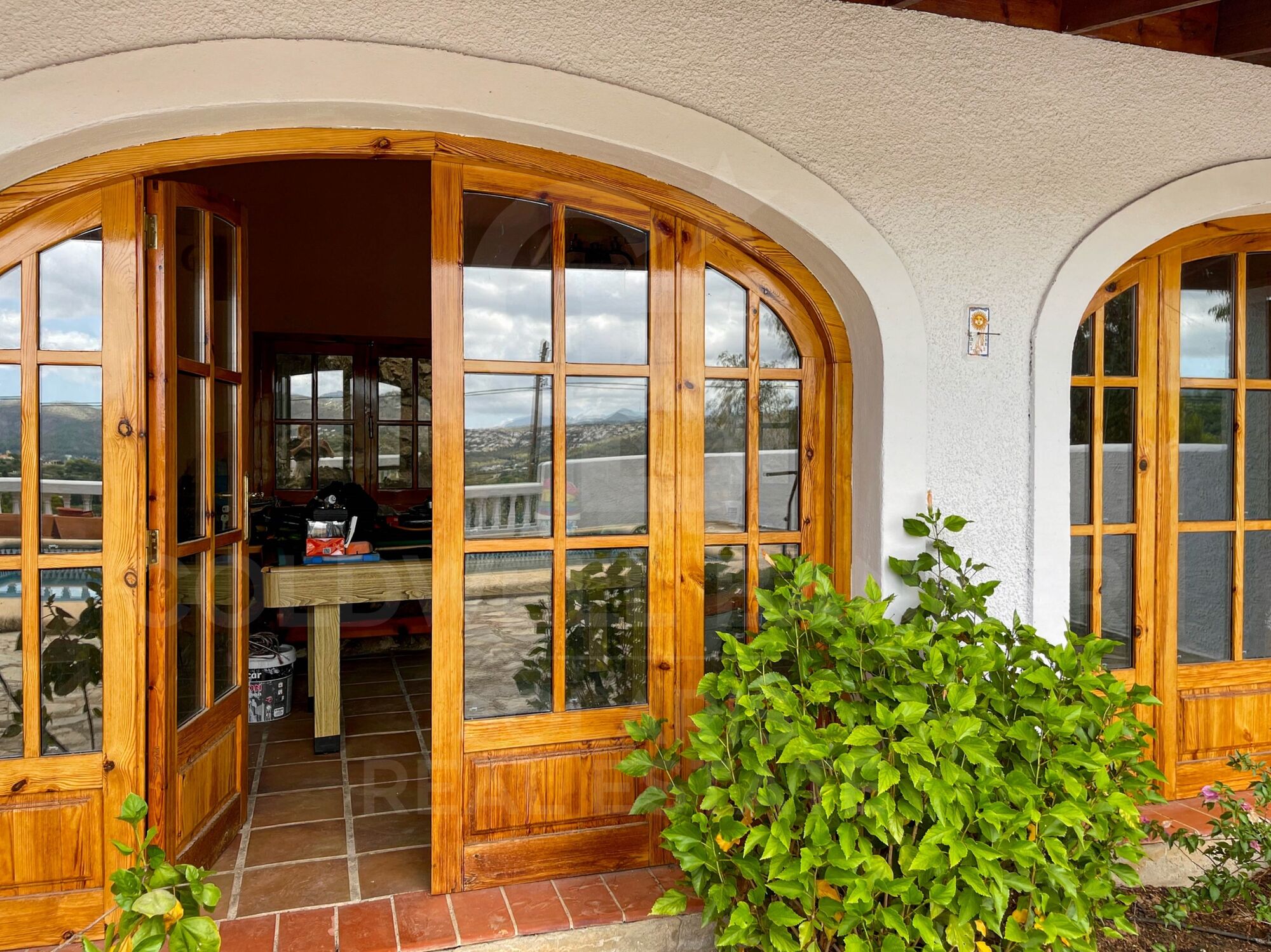 5-Bett-Landhaus mit unendlicher Aussicht. In der Nähe des Golfclubs