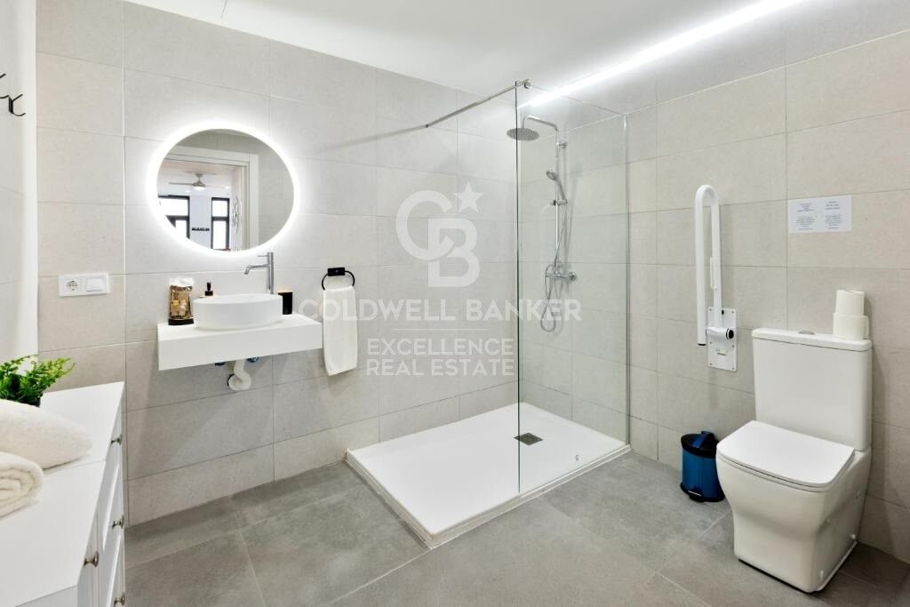Moderne Wohnung mit Touristenlizenz in Av Pio Baroja, Campanar