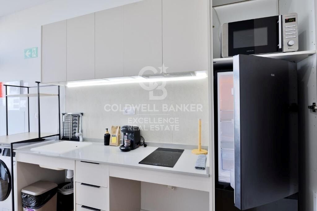 Apartamento Moderno con licencia turística en Av Pio Baroja, Campanar.