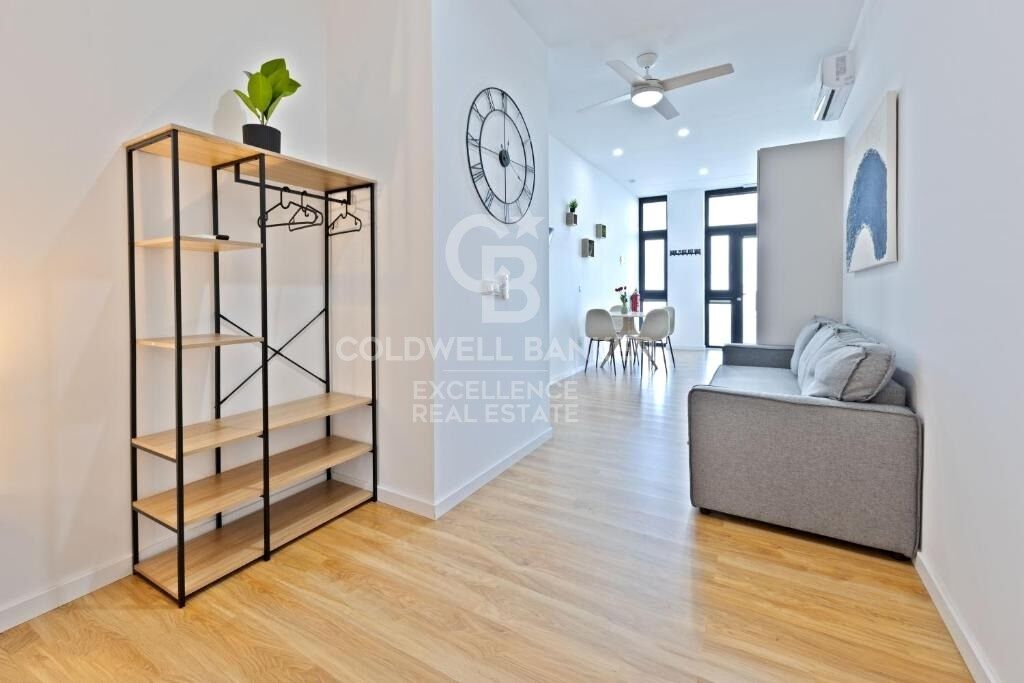 Apartamento Moderno con licencia turística en Av Pio Baroja, Campanar.
