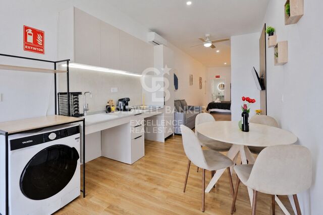 Apartamento Moderno con licencia turística en Av Pio Baroja, Campanar.