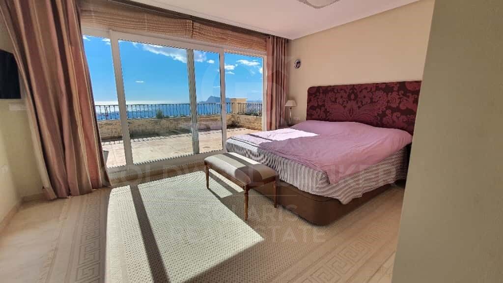 Luxus-Penthouse mit Panoramablick auf das Mittelmeer in den Altea Hills