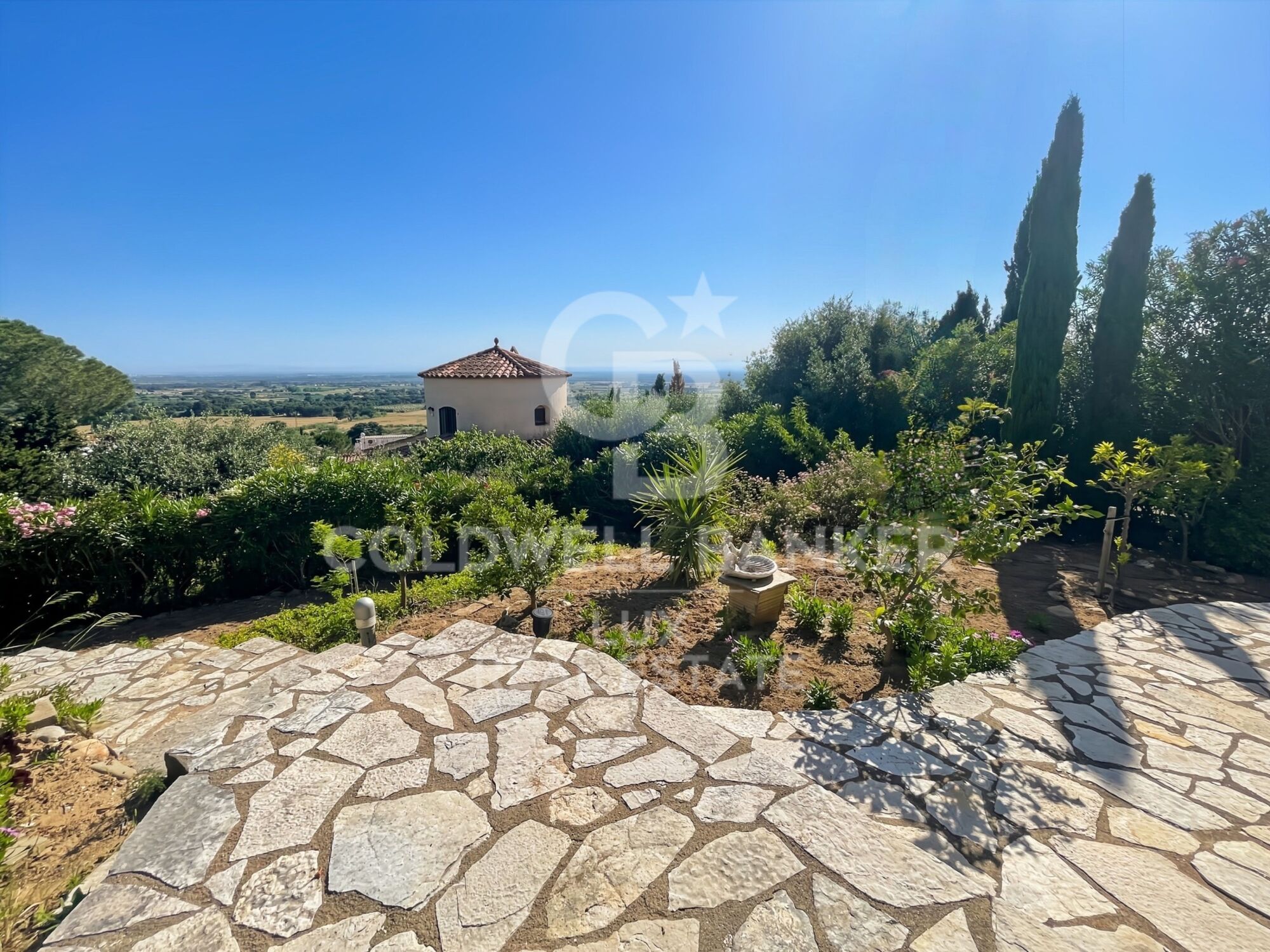 Villa avec piscine intérieure et vue mer à Mas Isaac