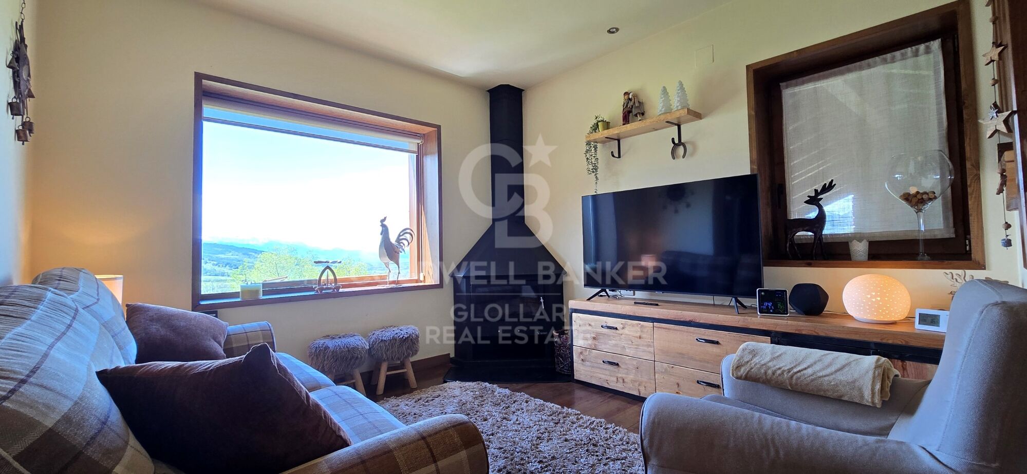 House 3 Bedrooms Rent Osséja
