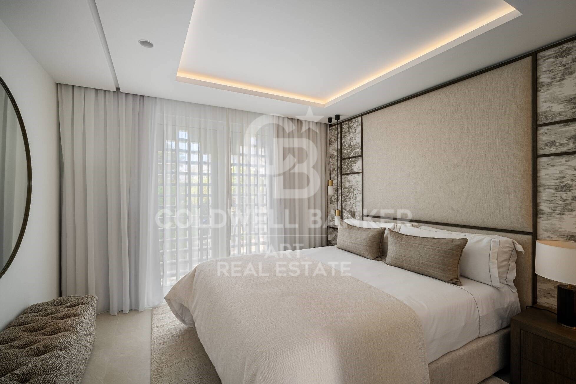 Excepcional ático dúplex en Alhambra del Mar, en la Milla de Oro de Marbella