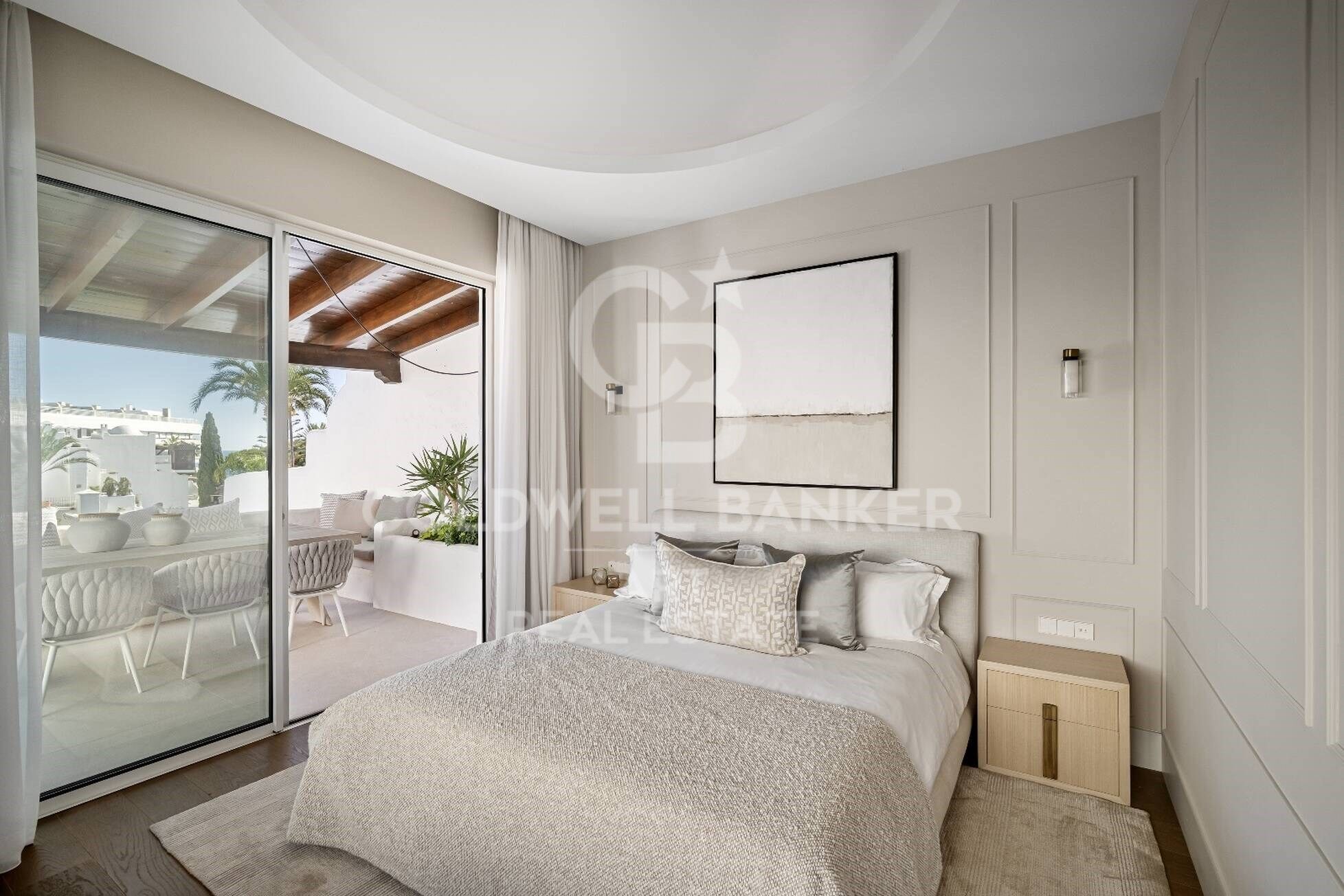 Excepcional ático dúplex en Alhambra del Mar, en la Milla de Oro de Marbella