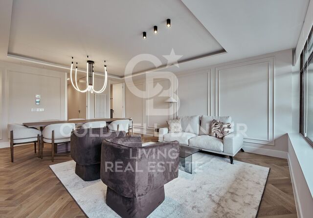 Flat 3 Bedrooms Sale Madrid