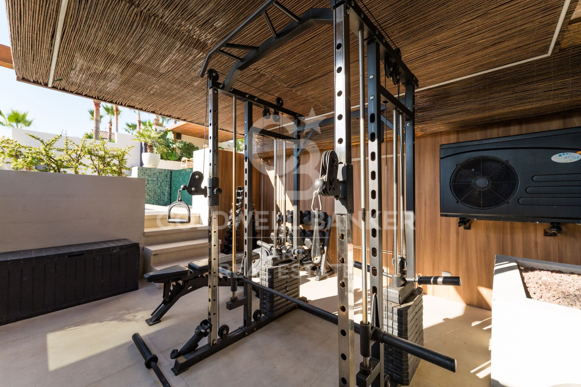 Renovierte Luxusvilla mit Meerblick in Nueva Andalucía