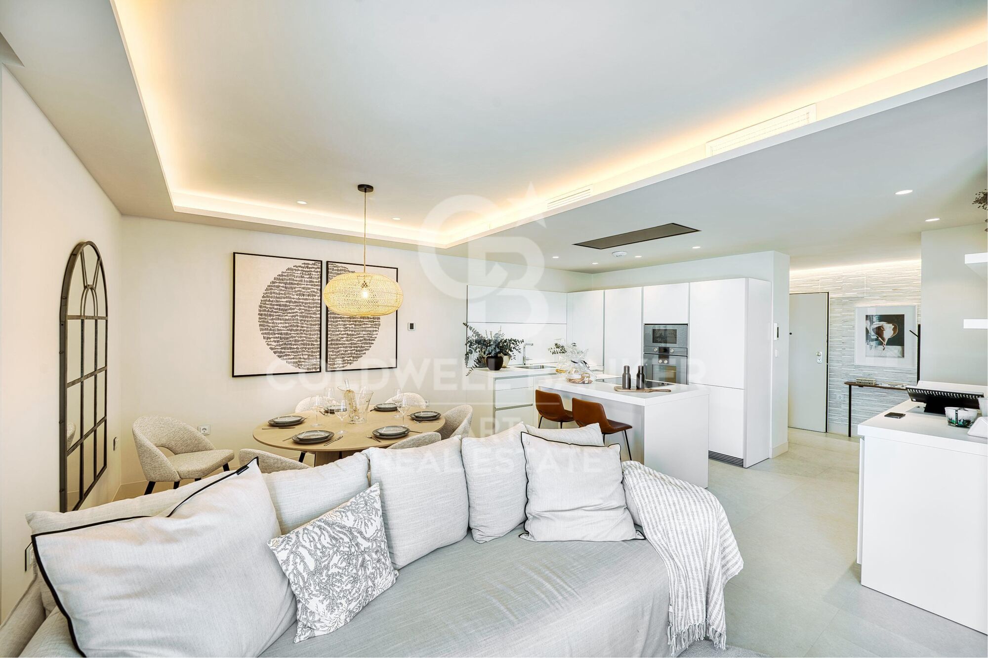 Espectacular apartamento frente al mar en New Golden Mile