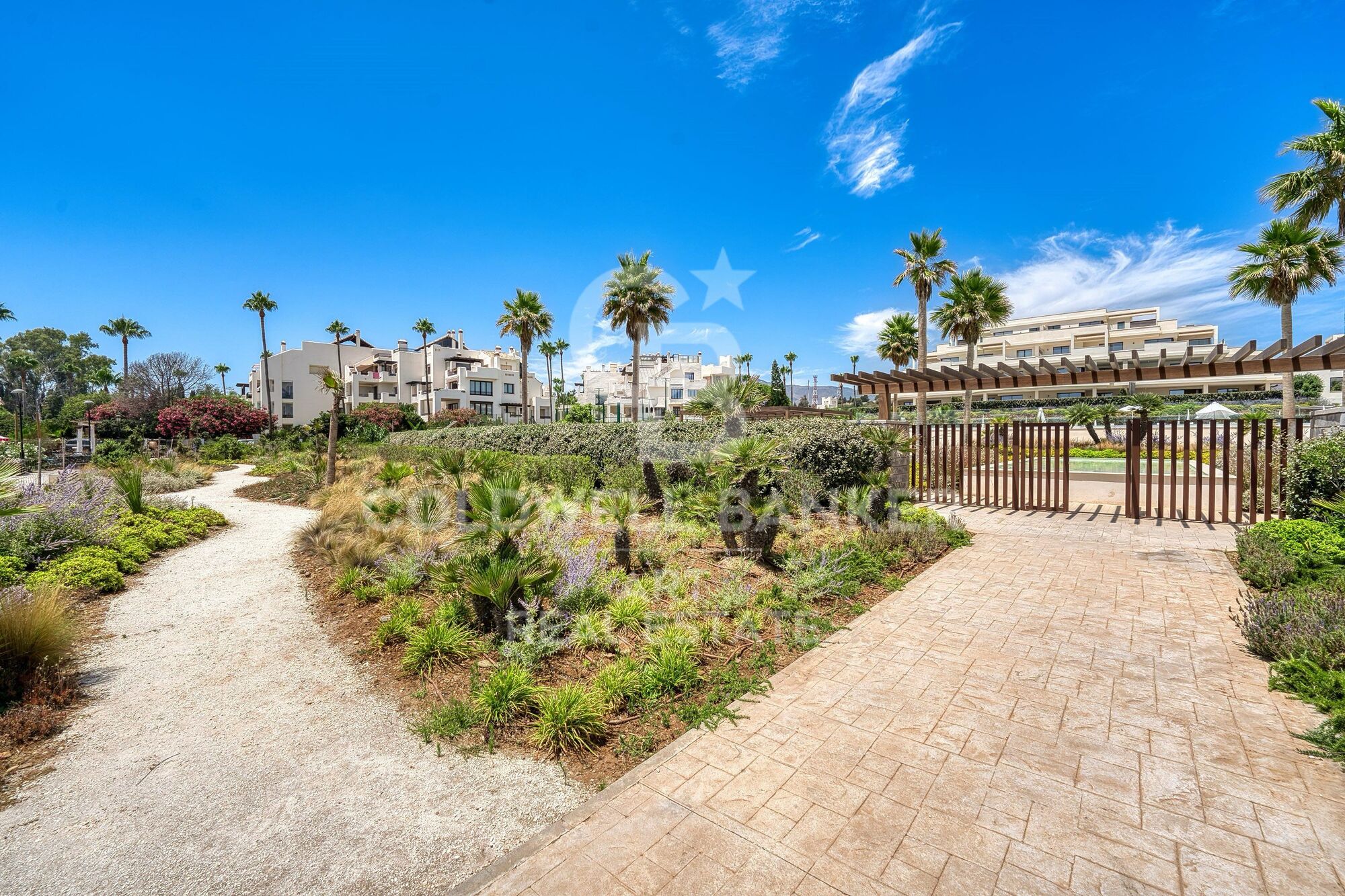 Espectacular apartamento frente al mar en New Golden Mile