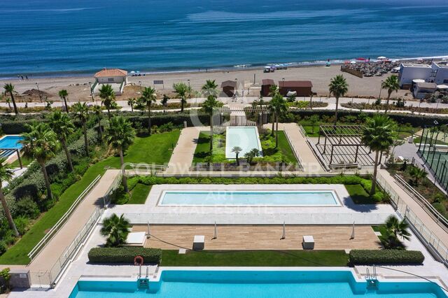Espectacular apartamento frente al mar en New Golden Mile