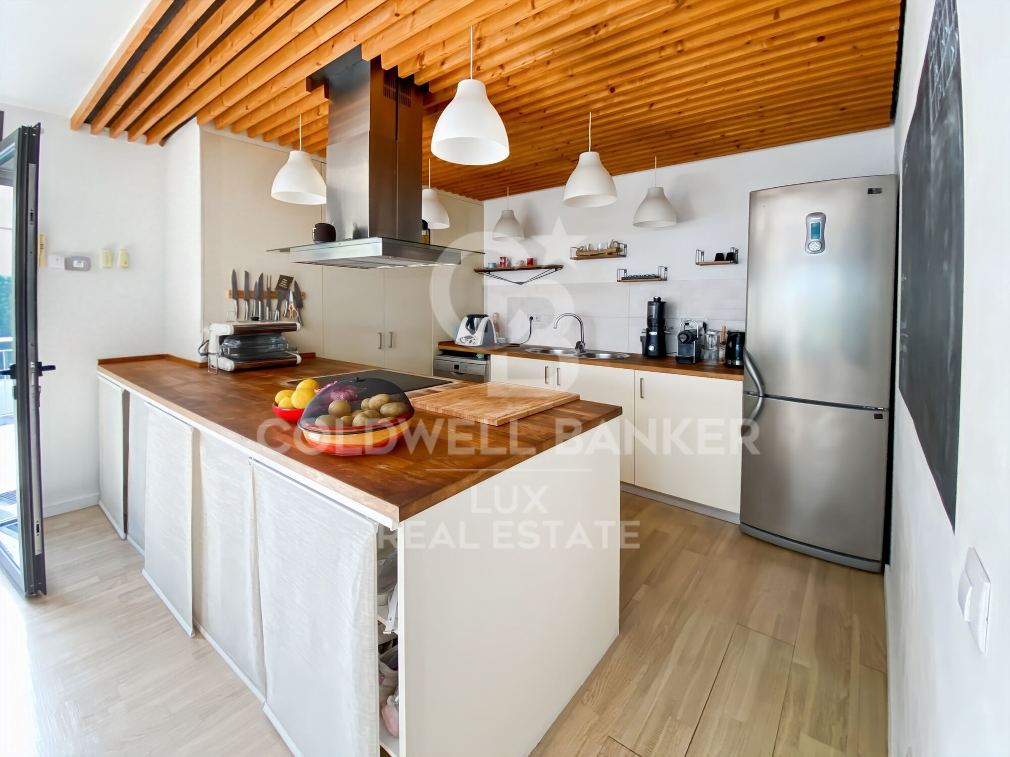 Casa moderna a 200m de la playa en venta en L'escala, Cala Montgó