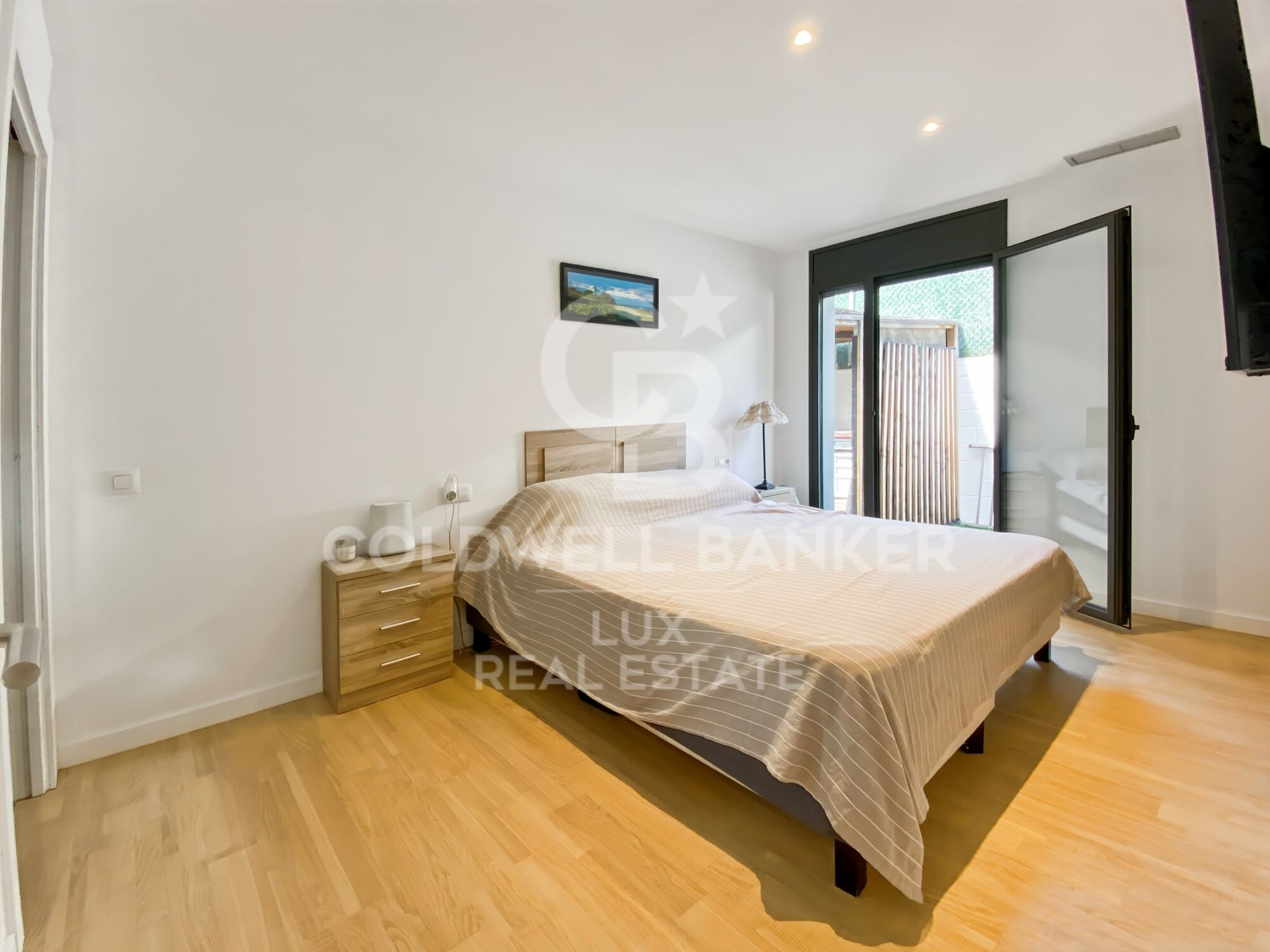 Casa moderna a 200m de la playa en venta en L'escala, Cala Montgó