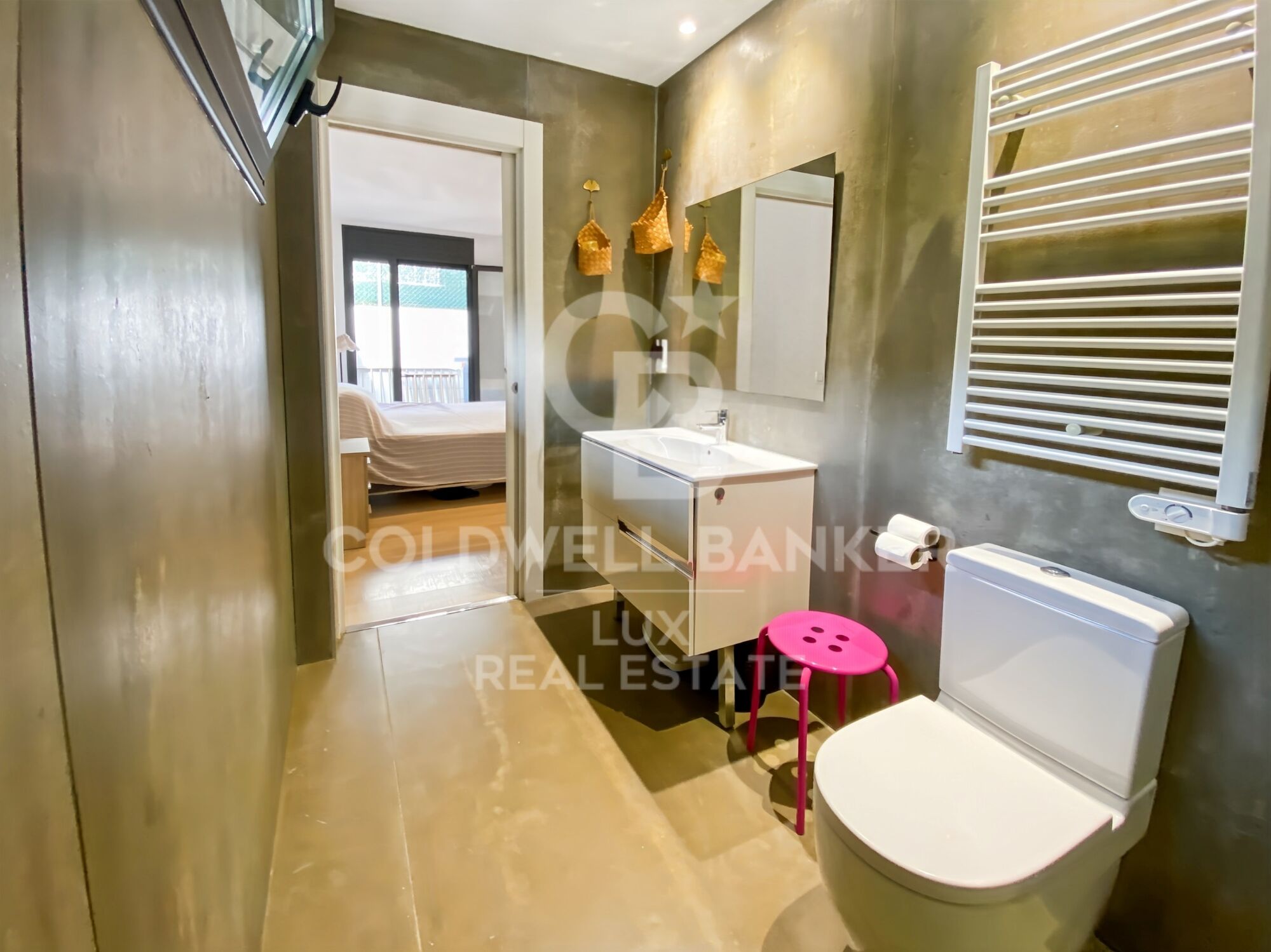 Modern house 200 meters from the beach for sale in L'Escala, Cala Montgó