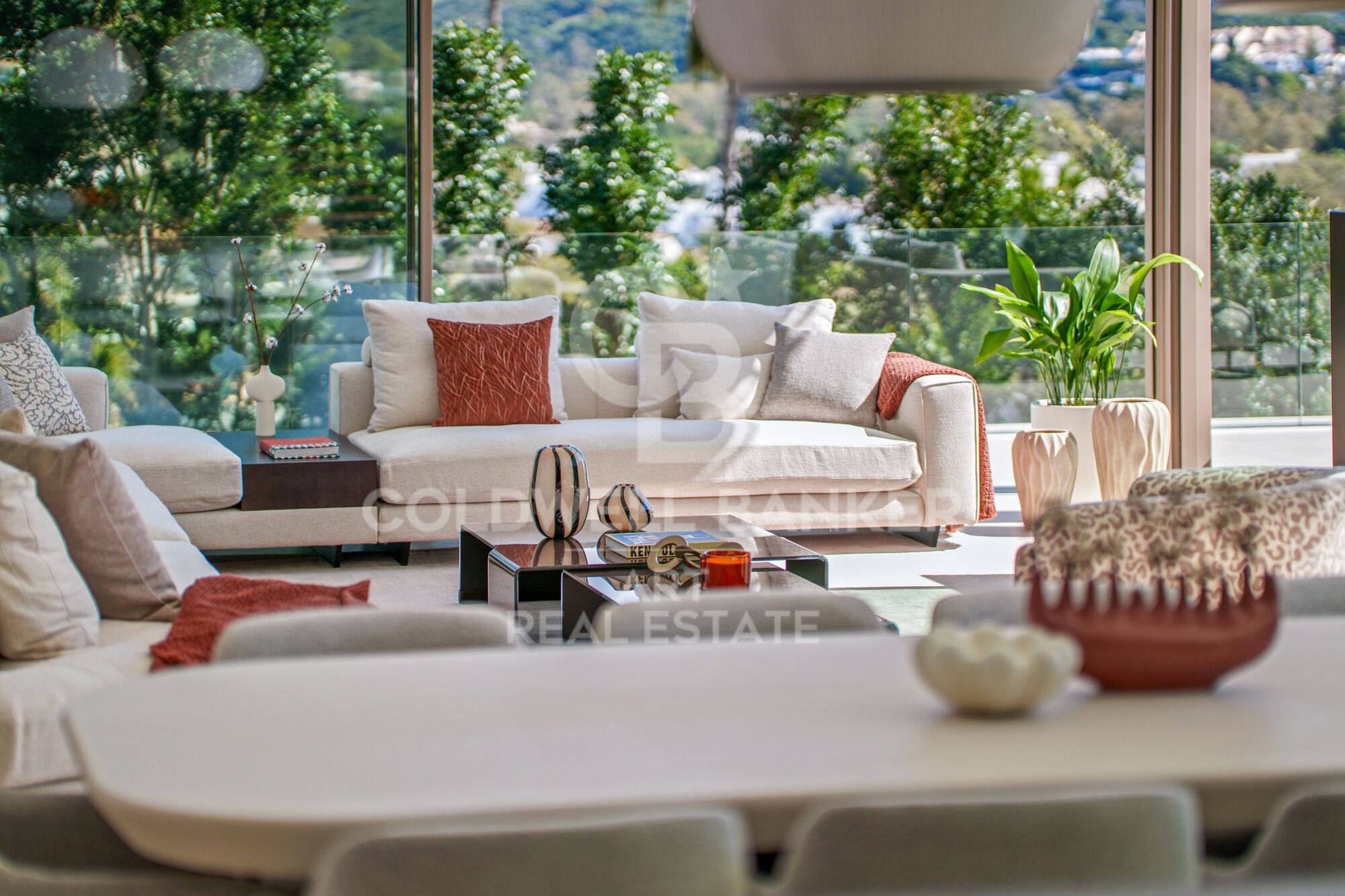 Schöne Designvilla im Herzen von Nueva Andalucía - Marbella