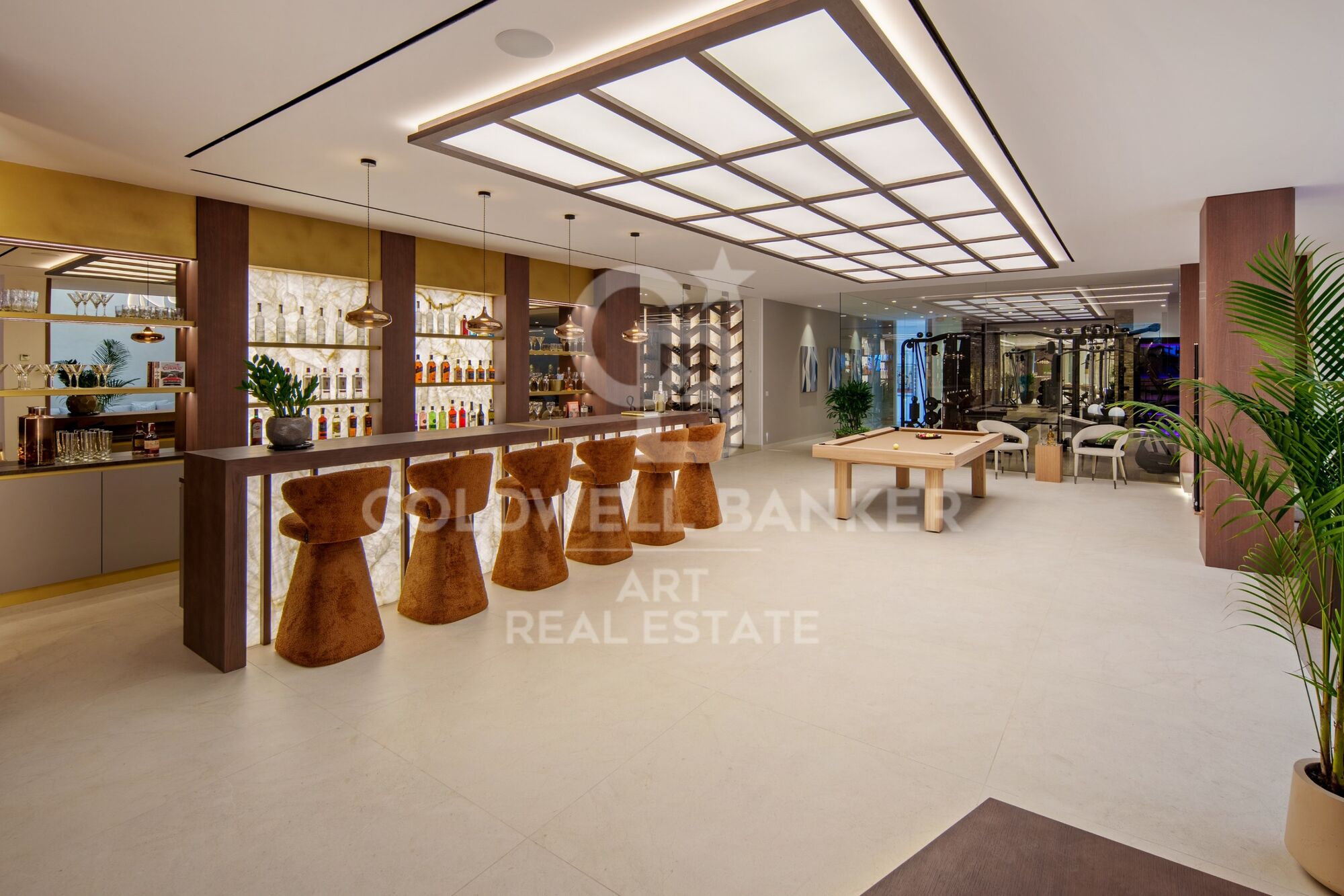 Schöne Designvilla im Herzen von Nueva Andalucía - Marbella