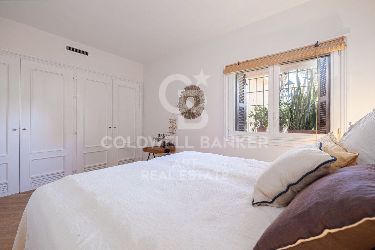 Espectacular apartamento en planta baja con increíbles vistas al mar en Nueva Andalucía