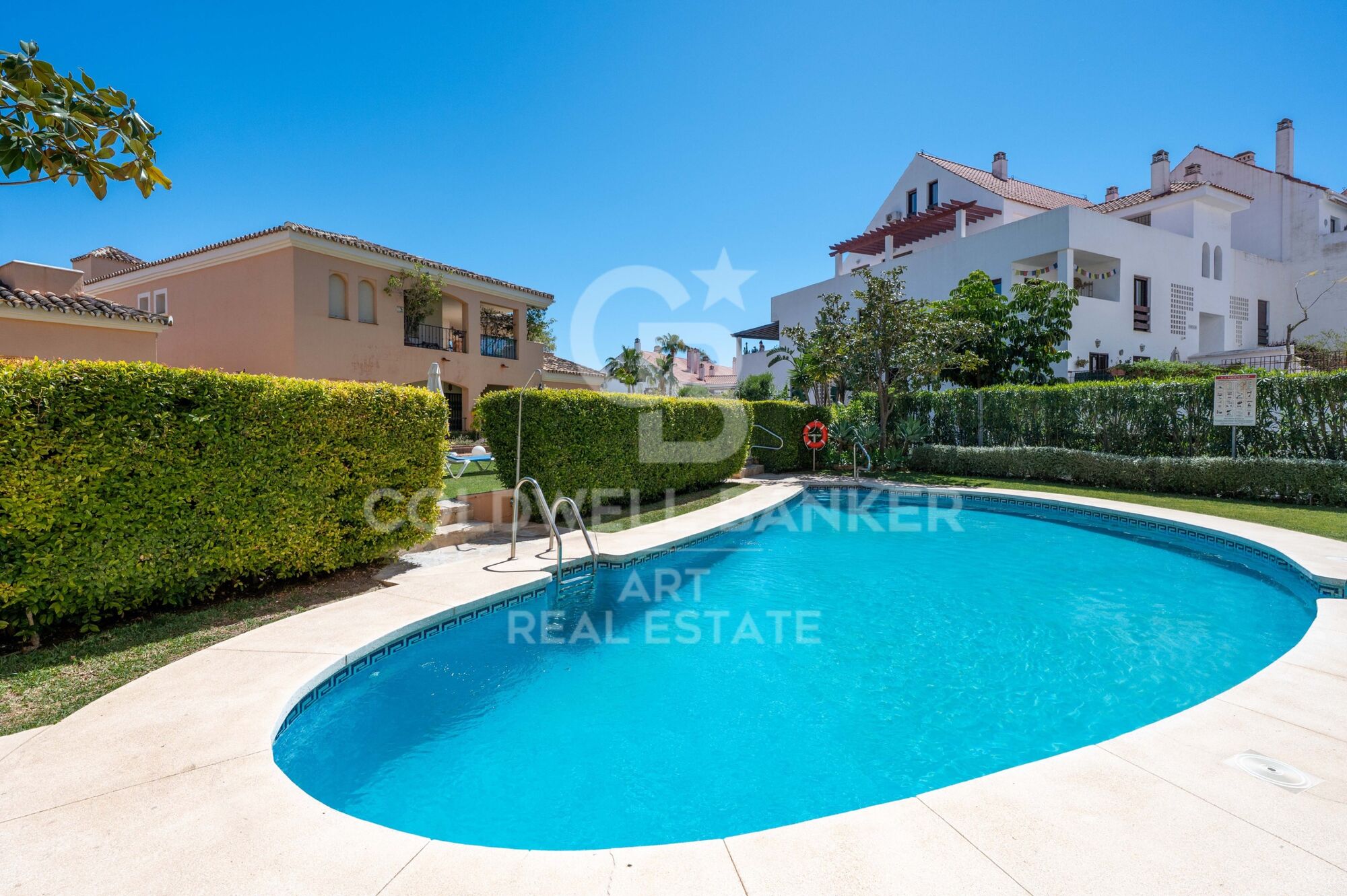 Espectacular apartamento en Puerto Banús con vistas a La Concha