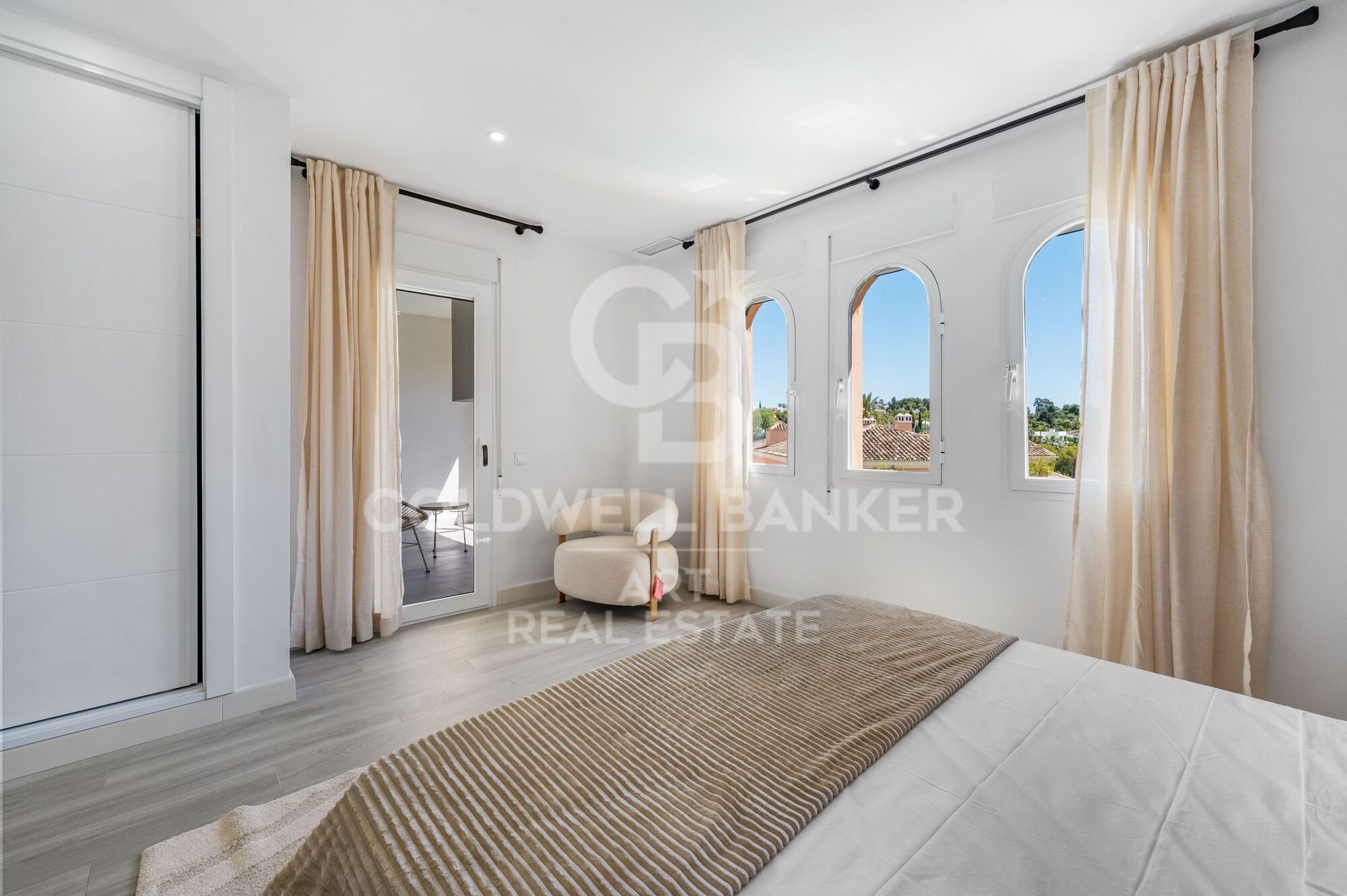 Espectacular apartamento en Puerto Banús con vistas a La Concha