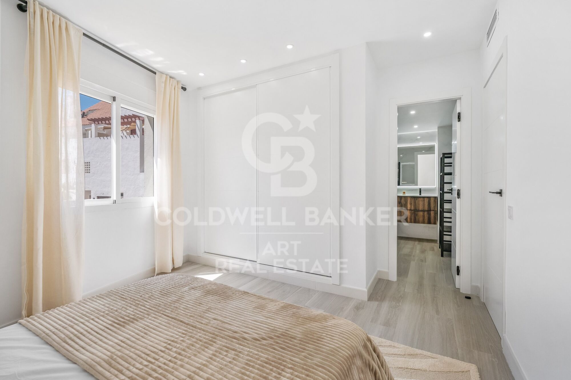 Espectacular apartamento en Puerto Banús con vistas a La Concha