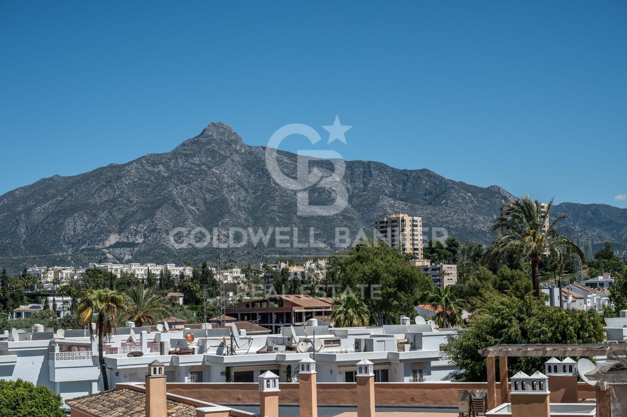 Espectacular apartamento en Puerto Banús con vistas a La Concha