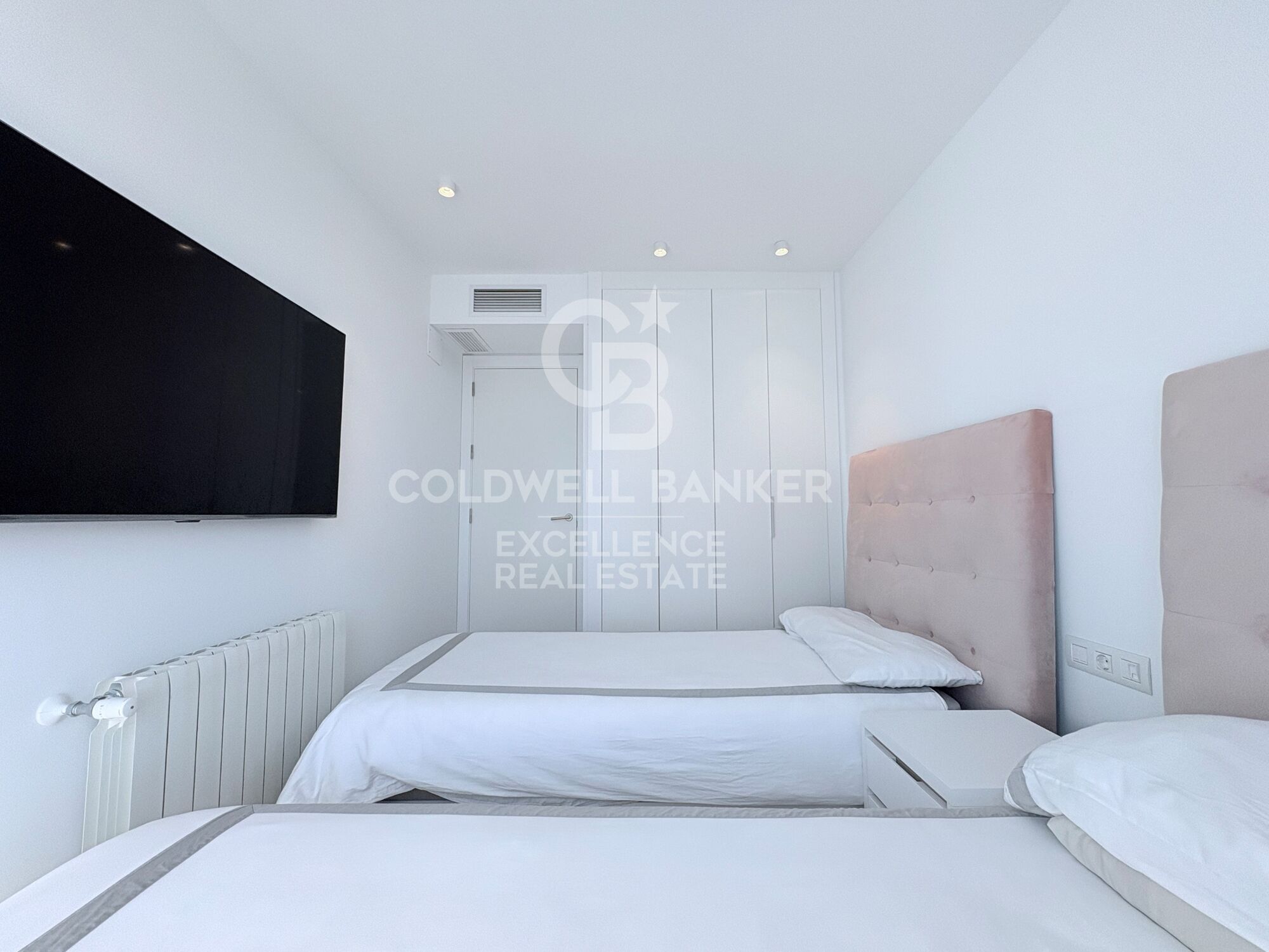 Appartement spectaculaire de 158 m² avec vue sur la mer et le verger à côté de la Roig Arena