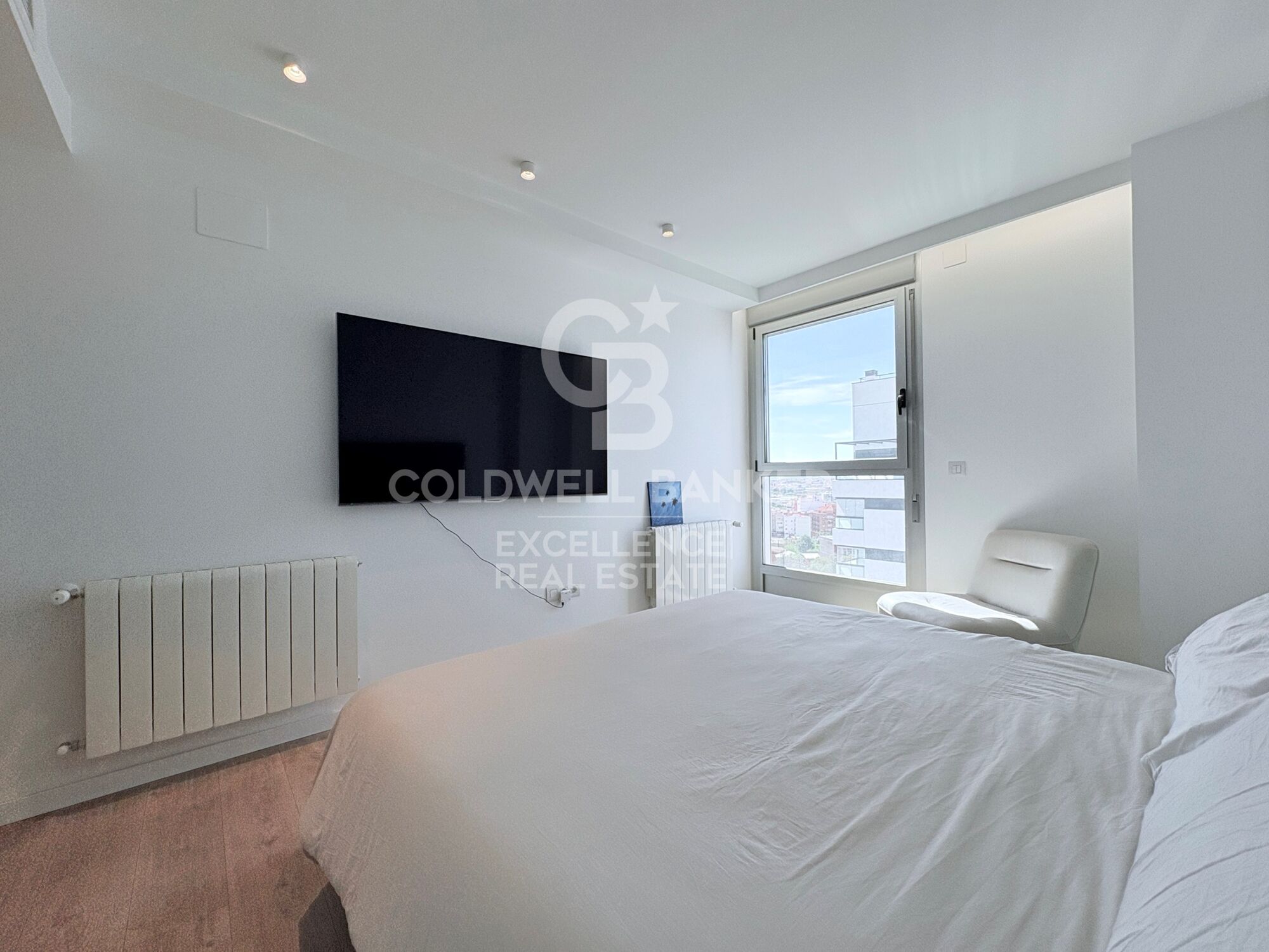 Spectacular 158 m² flat with views of the sea and the orchard next to the Roig Arena
