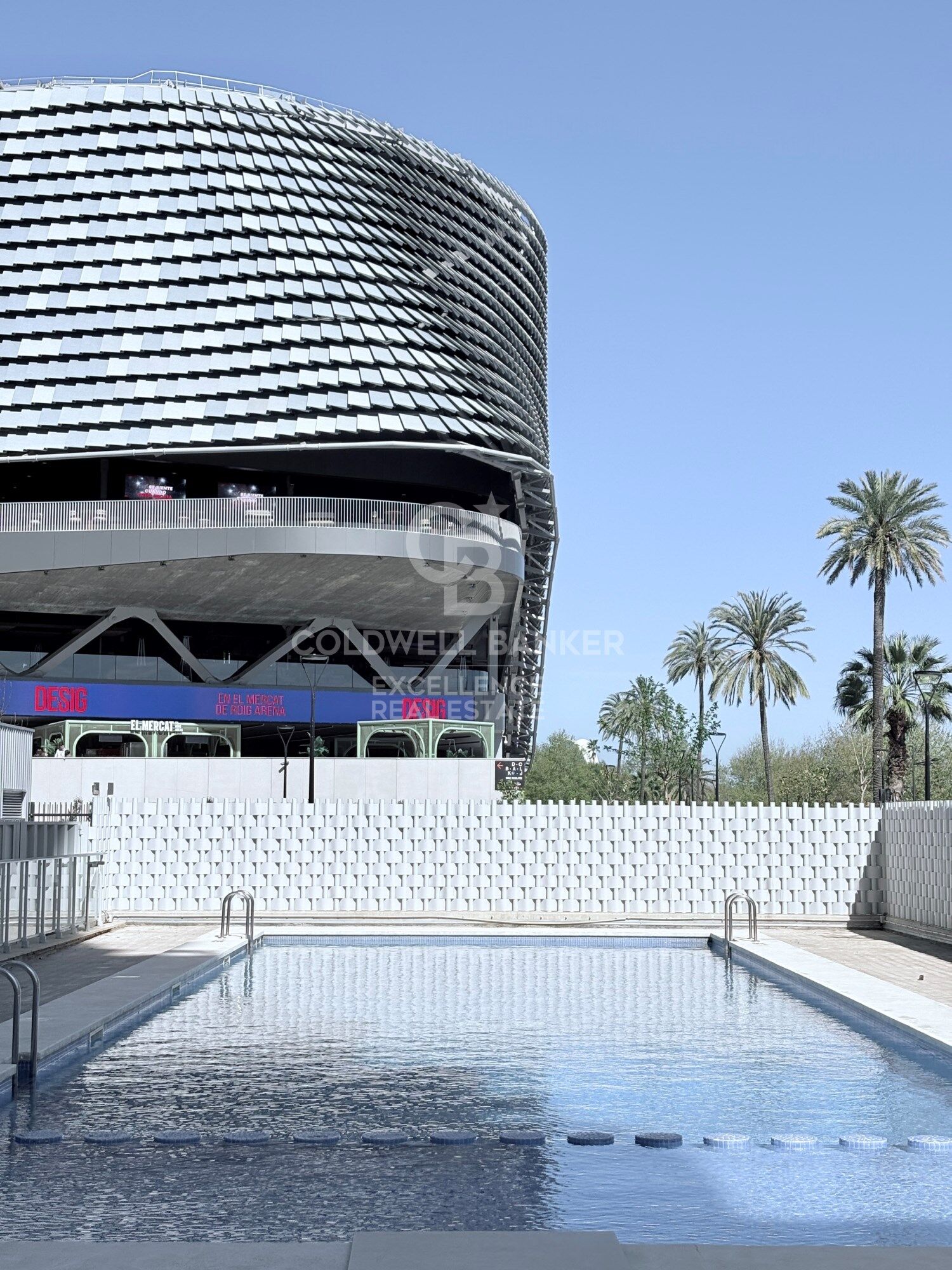Spectacular 158 m² flat with views of the sea and the orchard next to the Roig Arena