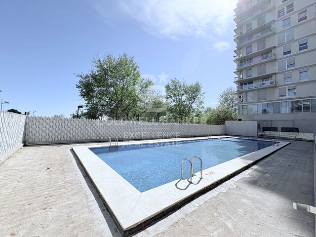 Spektakuläre 158 m² große Wohnung mit Blick auf das Meer und den Obstgarten neben der Roig Arena