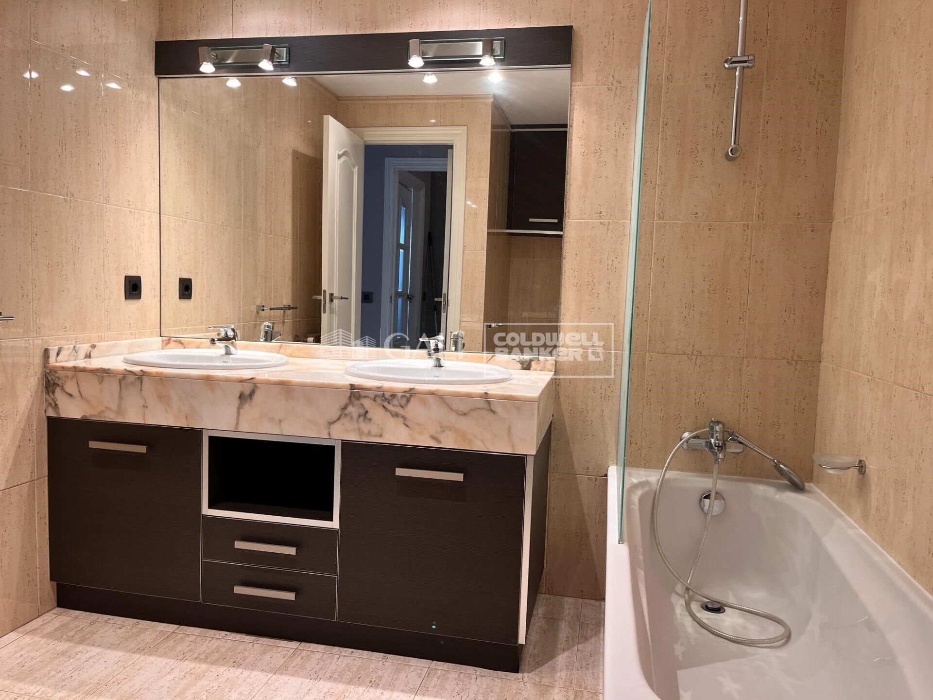 Apartamento 3 habitaciones Venta Sant Julià de Lòria
