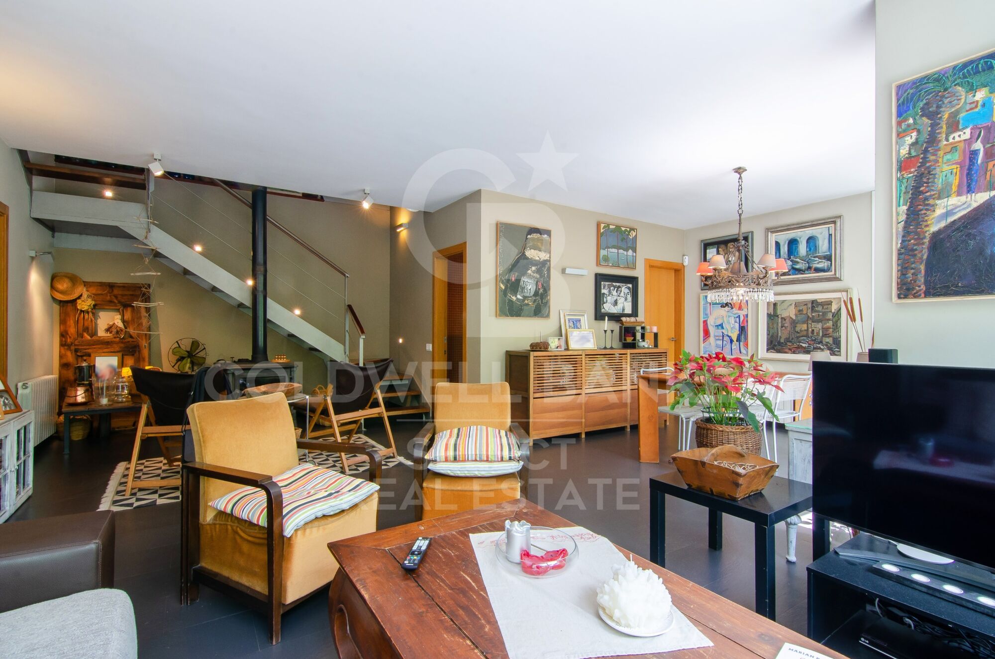 Charming Designer Home in Bellaterra: Nature, Design, and Exclusivity.
