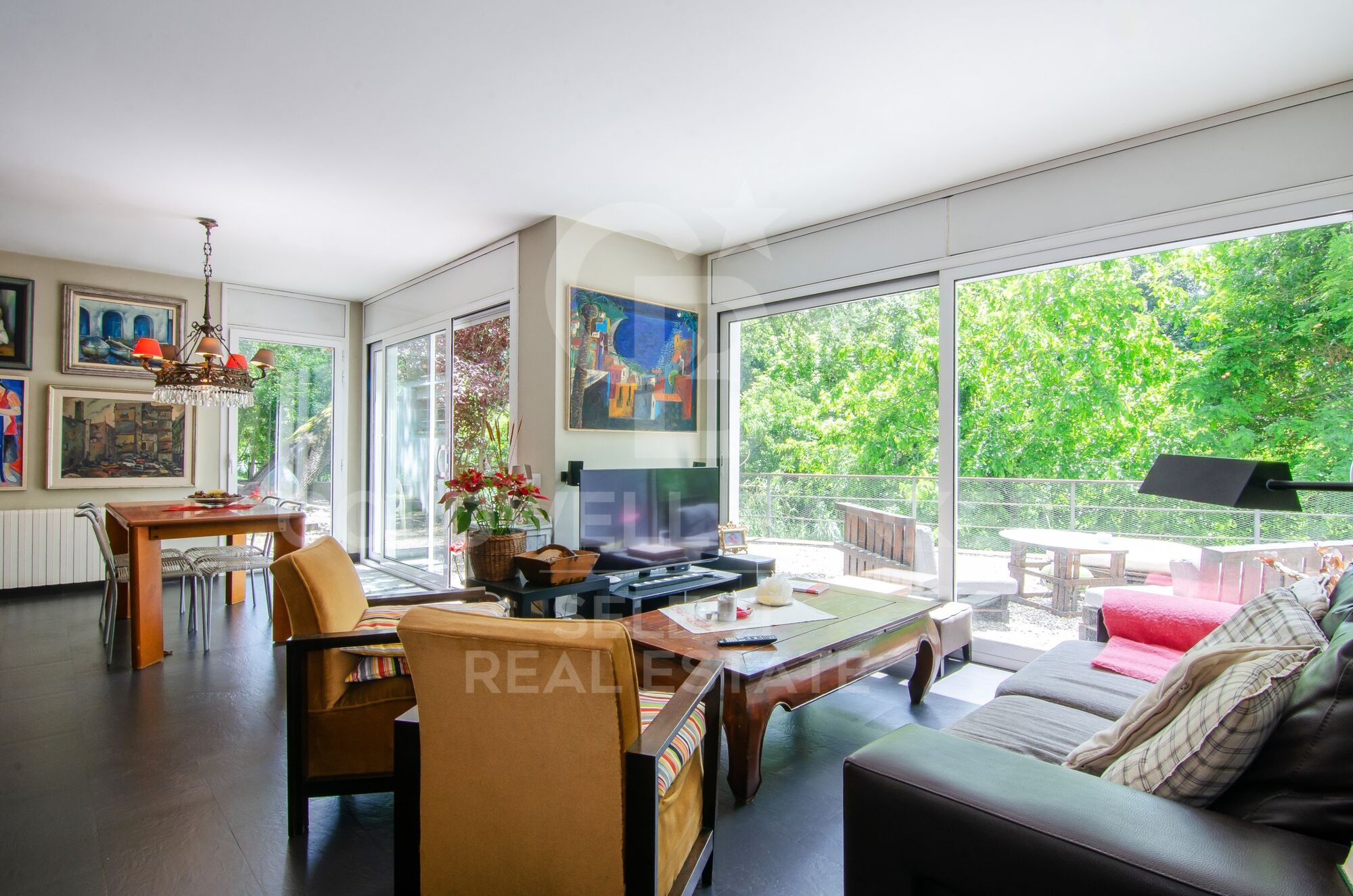 Charming Designer Home in Bellaterra: Nature, Design, and Exclusivity.