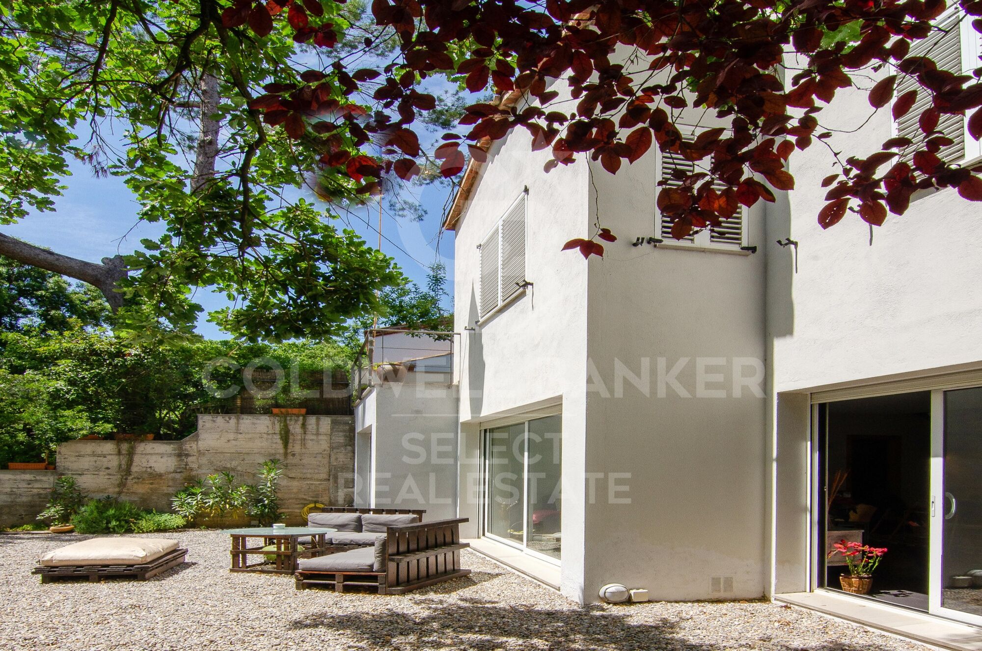 Charming Designer Home in Bellaterra: Nature, Design, and Exclusivity.