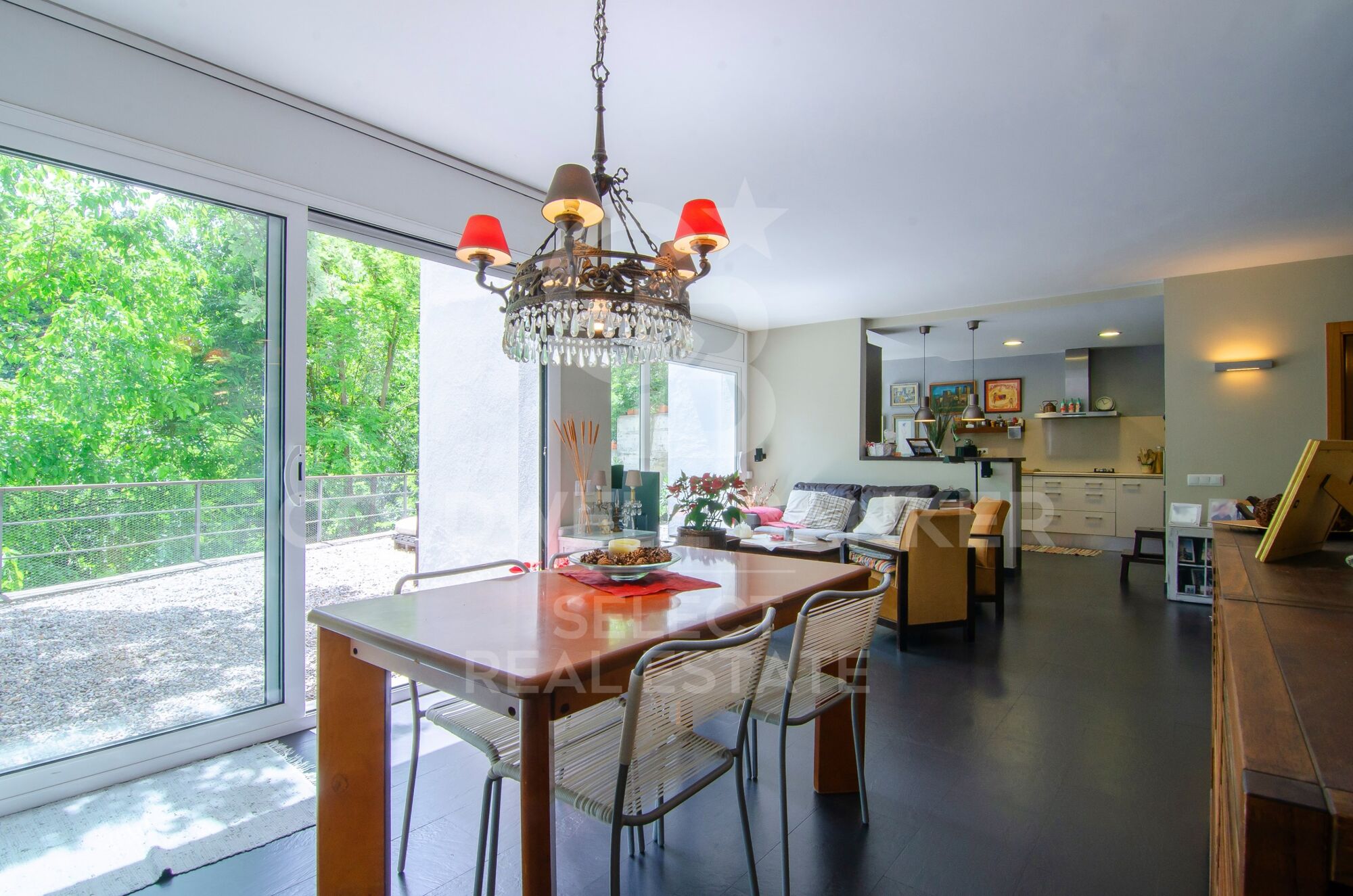 Charming Designer Home in Bellaterra: Nature, Design, and Exclusivity.