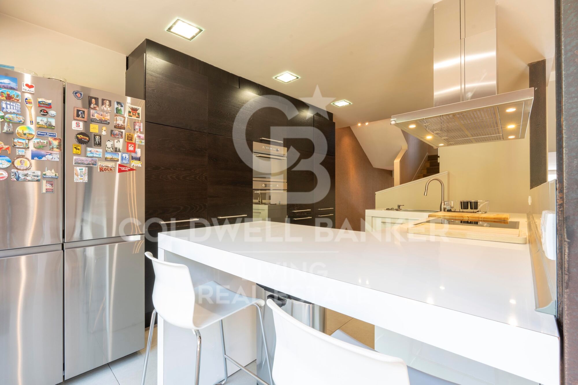 Chalet adosado en urbanización cerrada Madrid