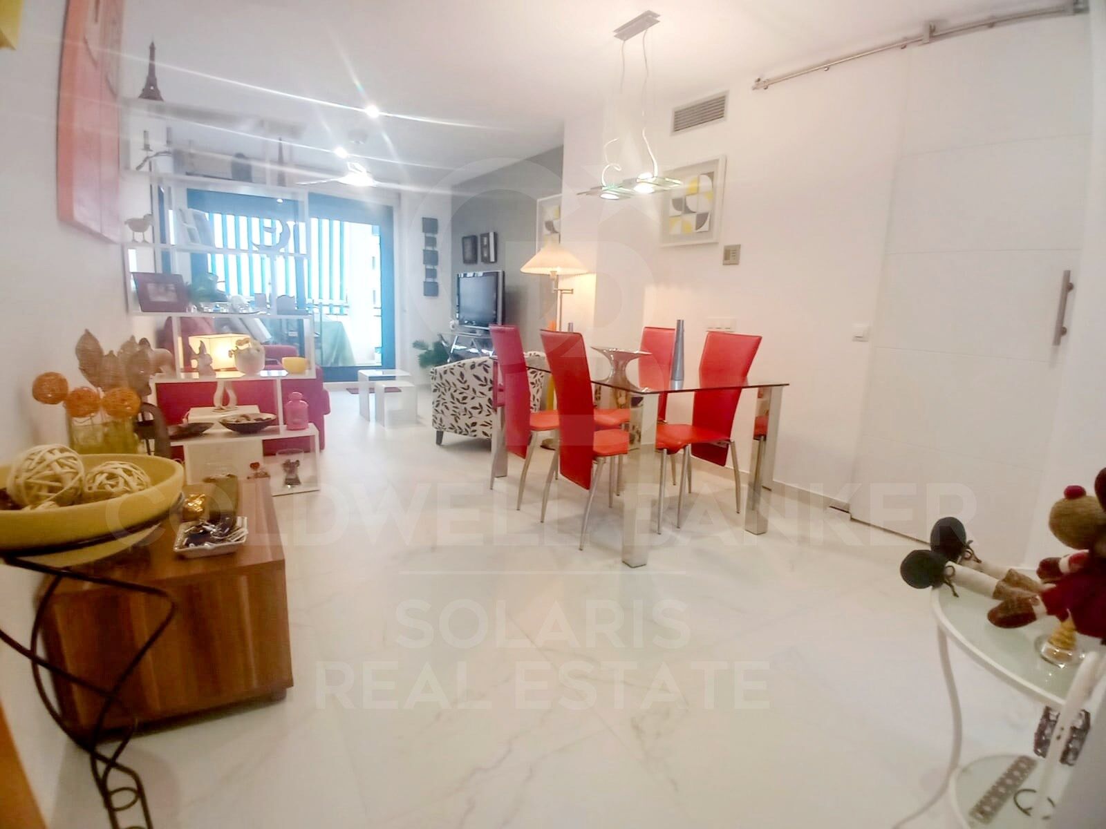 EXCLUSIVE RENOVATED PROPERTY IN FRONT OF THE REAL CLUB NÁUTICO DE DÉNIA AND 50 METERS FROM THE BEACH.