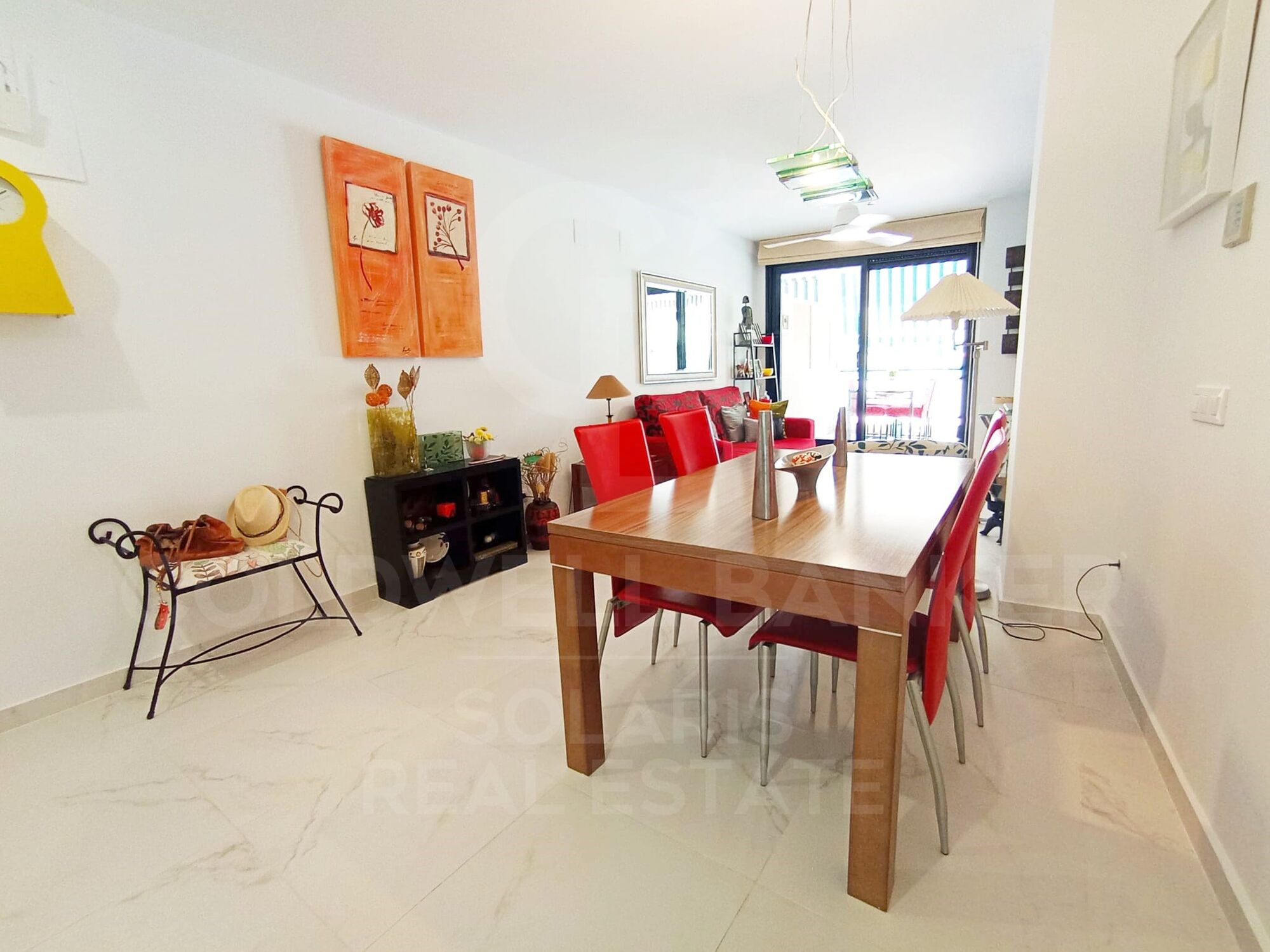 EXCLUSIVE RENOVATED PROPERTY IN FRONT OF THE REAL CLUB NÁUTICO DE DÉNIA AND 50 METERS FROM THE BEACH.