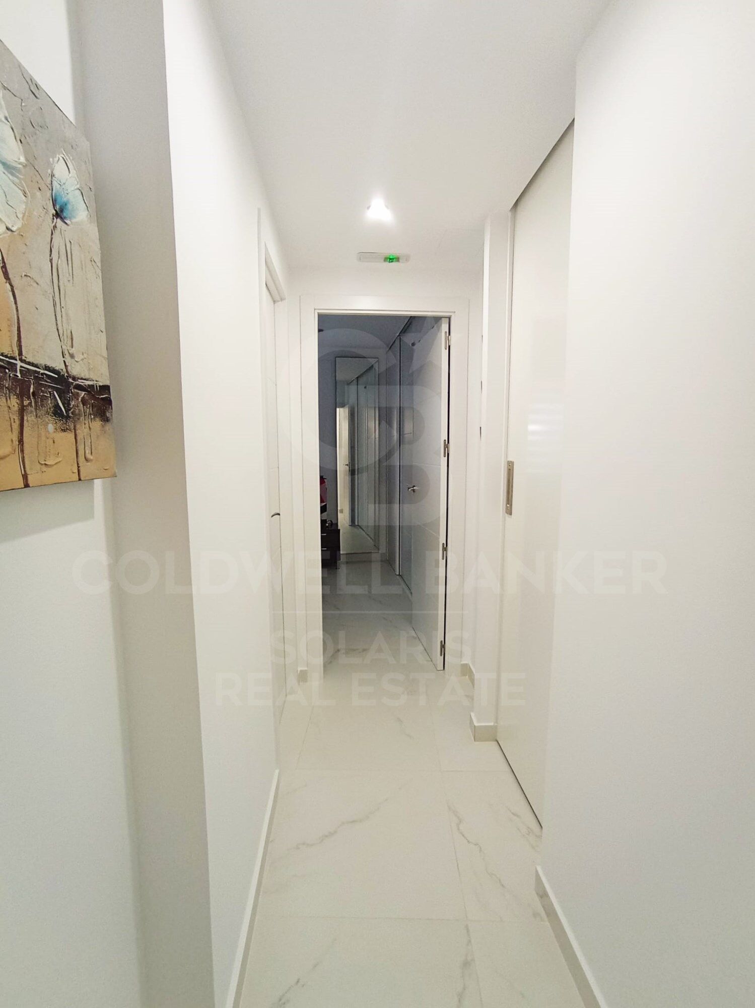 EXCLUSIVE RENOVATED PROPERTY IN FRONT OF THE REAL CLUB NÁUTICO DE DÉNIA AND 50 METERS FROM THE BEACH.