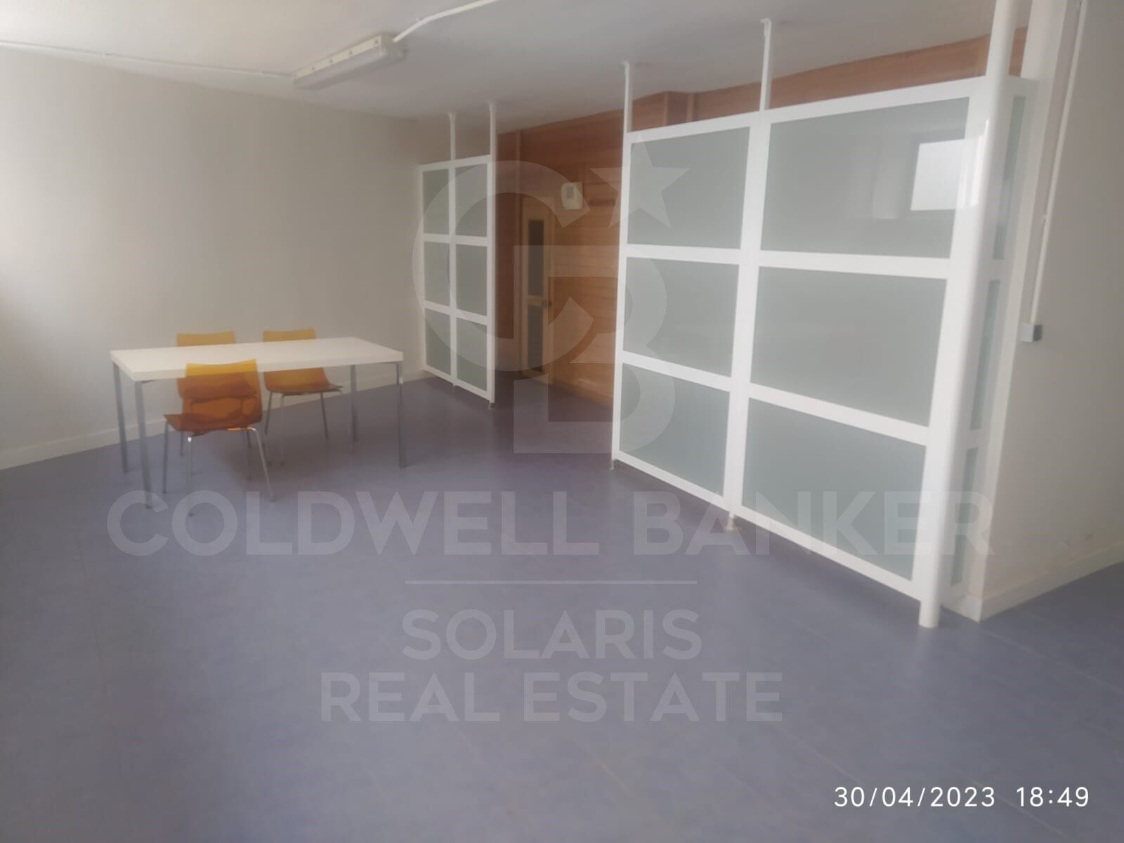 EXCLUSIVE RENOVATED PROPERTY IN FRONT OF THE REAL CLUB NÁUTICO DE DÉNIA AND 50 METERS FROM THE BEACH.