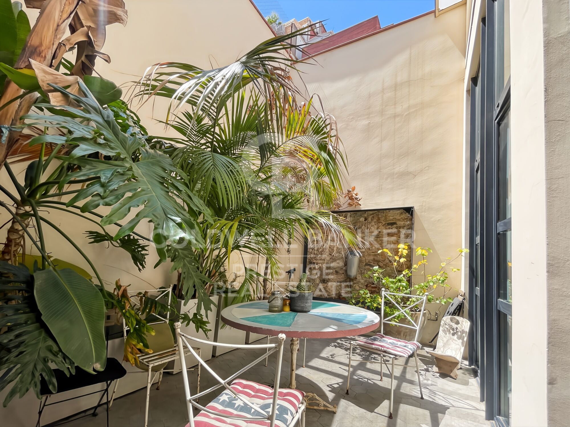 Duplex à vendre avec terrasse à deux pas de la Sagrada Família