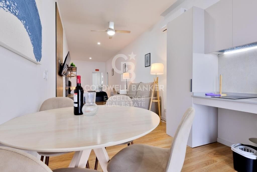 Apartamento Moderno con licencia turística en Av Pio Baroja, Campanar.