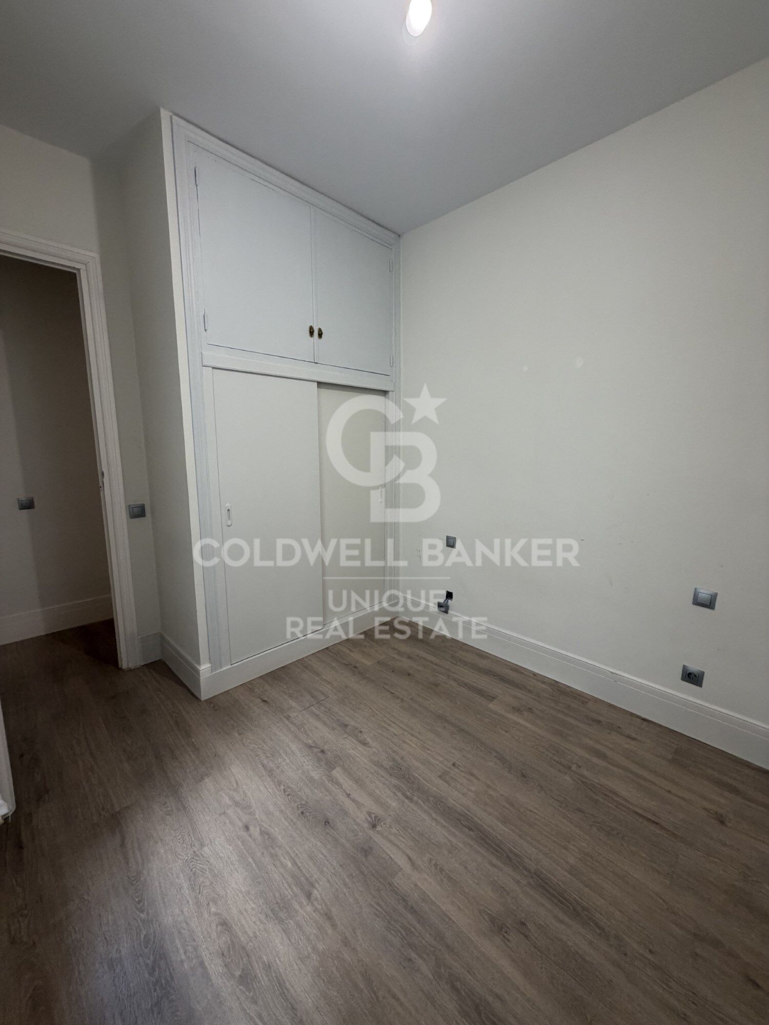 Wohnung mit zwei Schlafzimmern in einem einzigartigen und spektakulären Gebäude in Almagro, Madrid.
