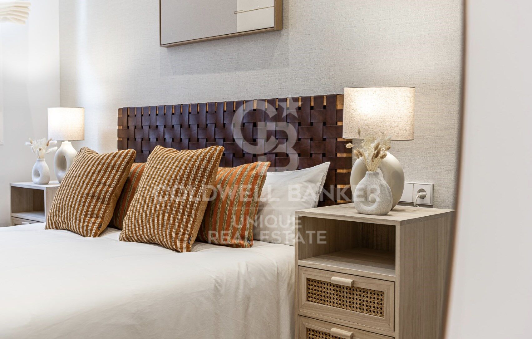 Fully refurbished flat with four bedrooms in Ibiza, Retiro