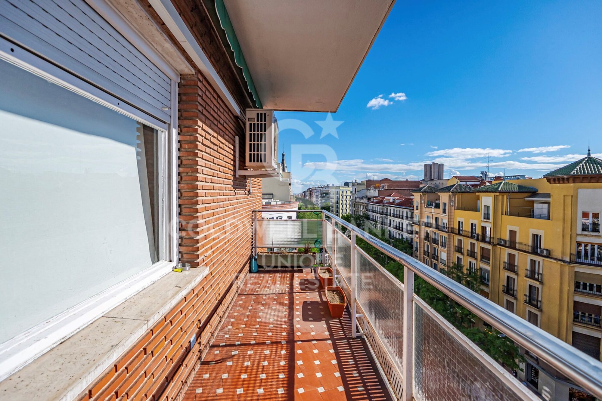 Flat 4 Bedrooms Sale Madrid