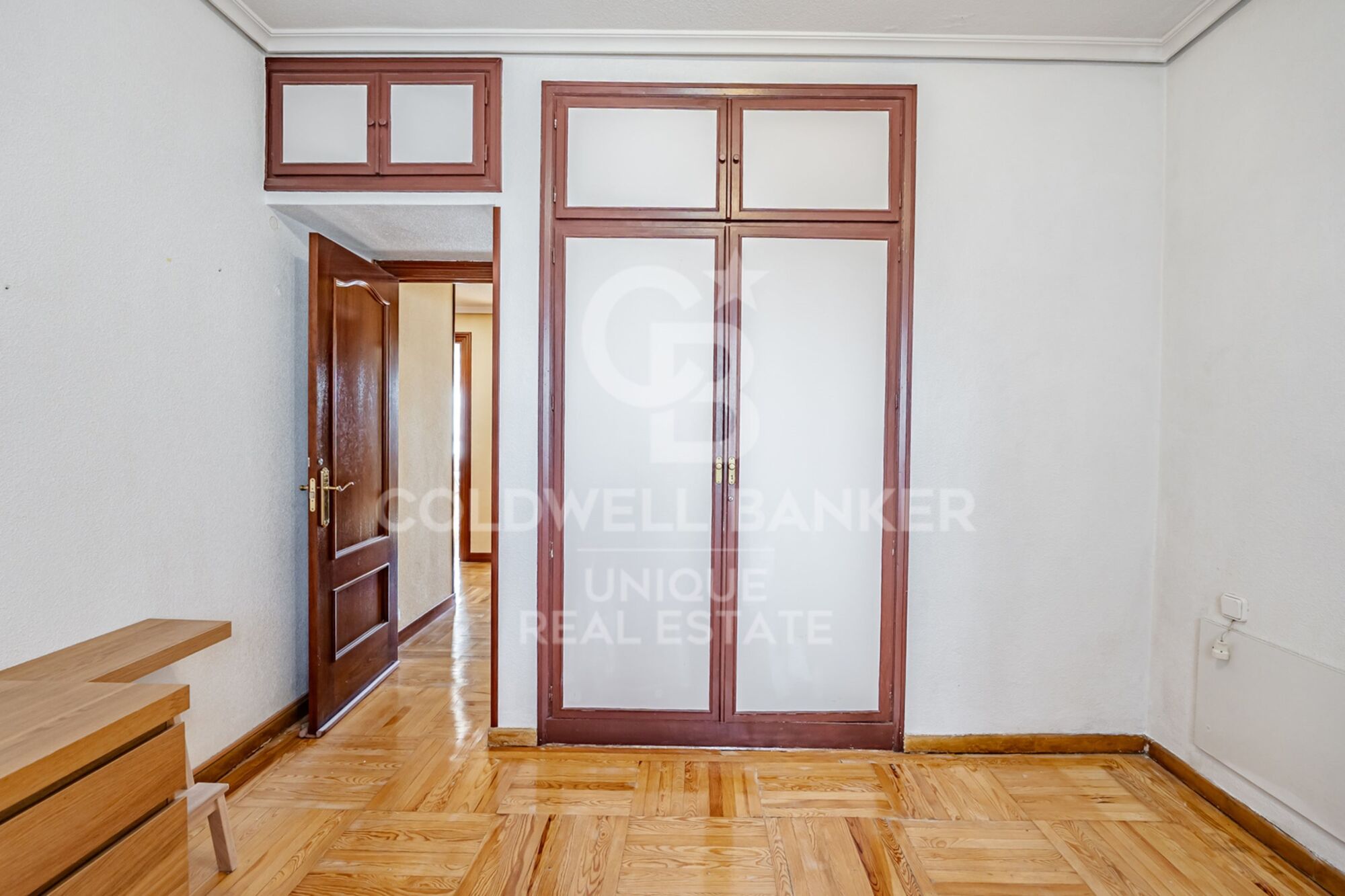 Flat 4 Bedrooms Sale Madrid