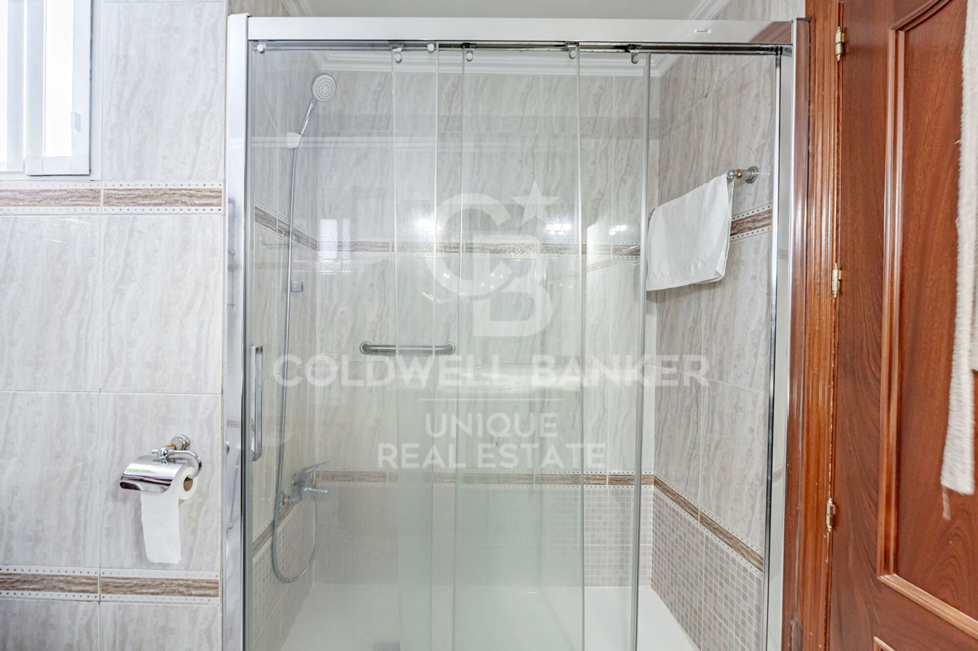 Flat 4 Bedrooms Sale Madrid
