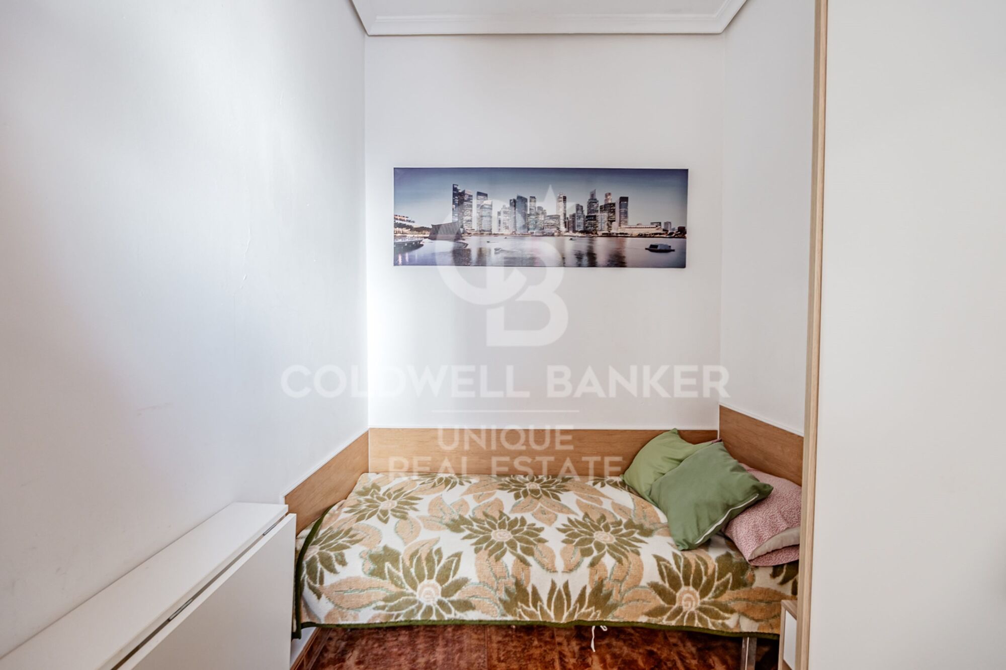 Flat 4 Bedrooms Sale Madrid