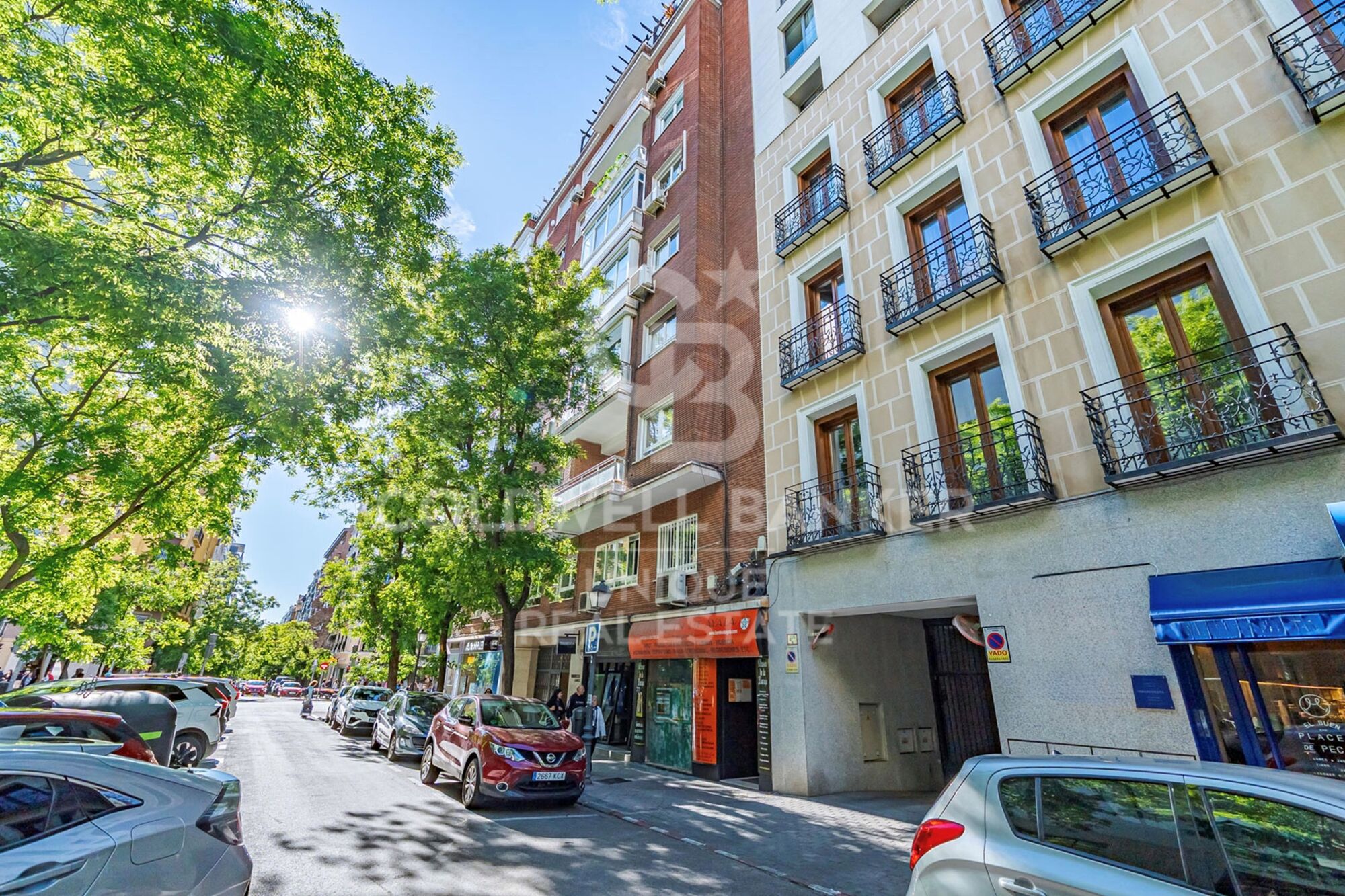 Flat 4 Bedrooms Sale Madrid